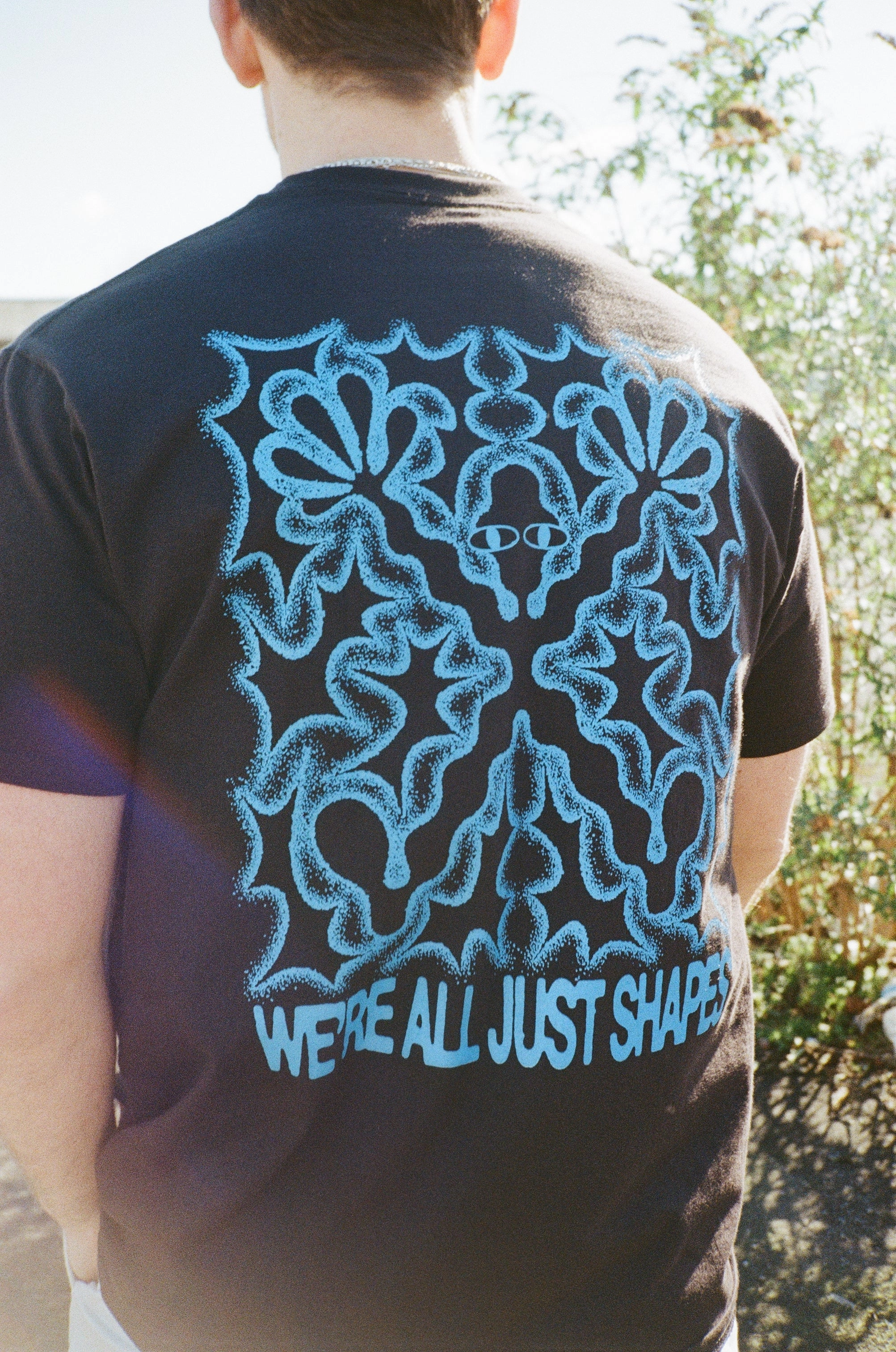 KBAR X UN:IK 'Shapes' Tee - Black Hygroscopic Fiber Office Wear