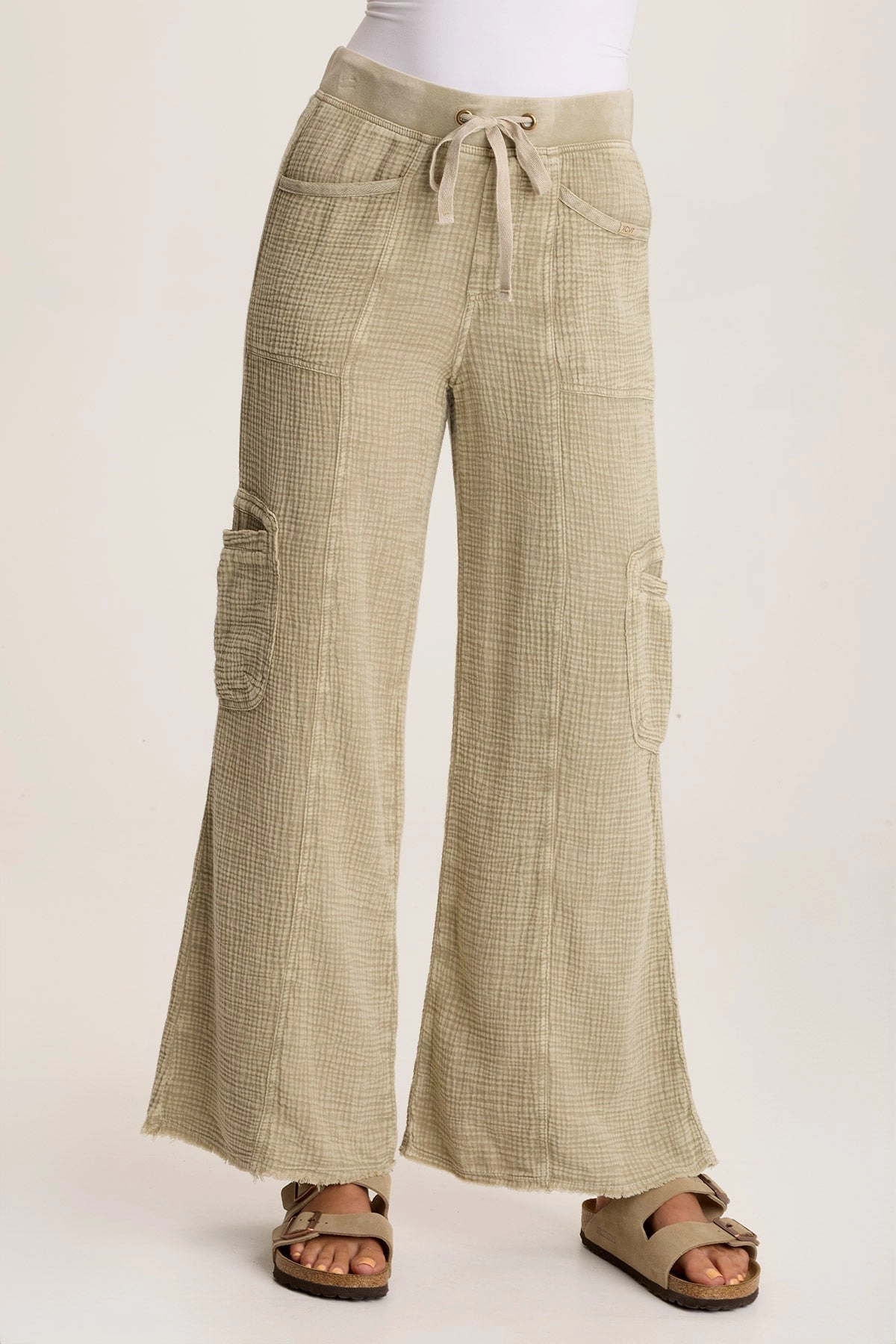 Workout-ready Rizal Gauze Pocket Flare Pant