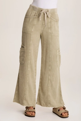 Workout-ready Rizal Gauze Pocket Flare Pant