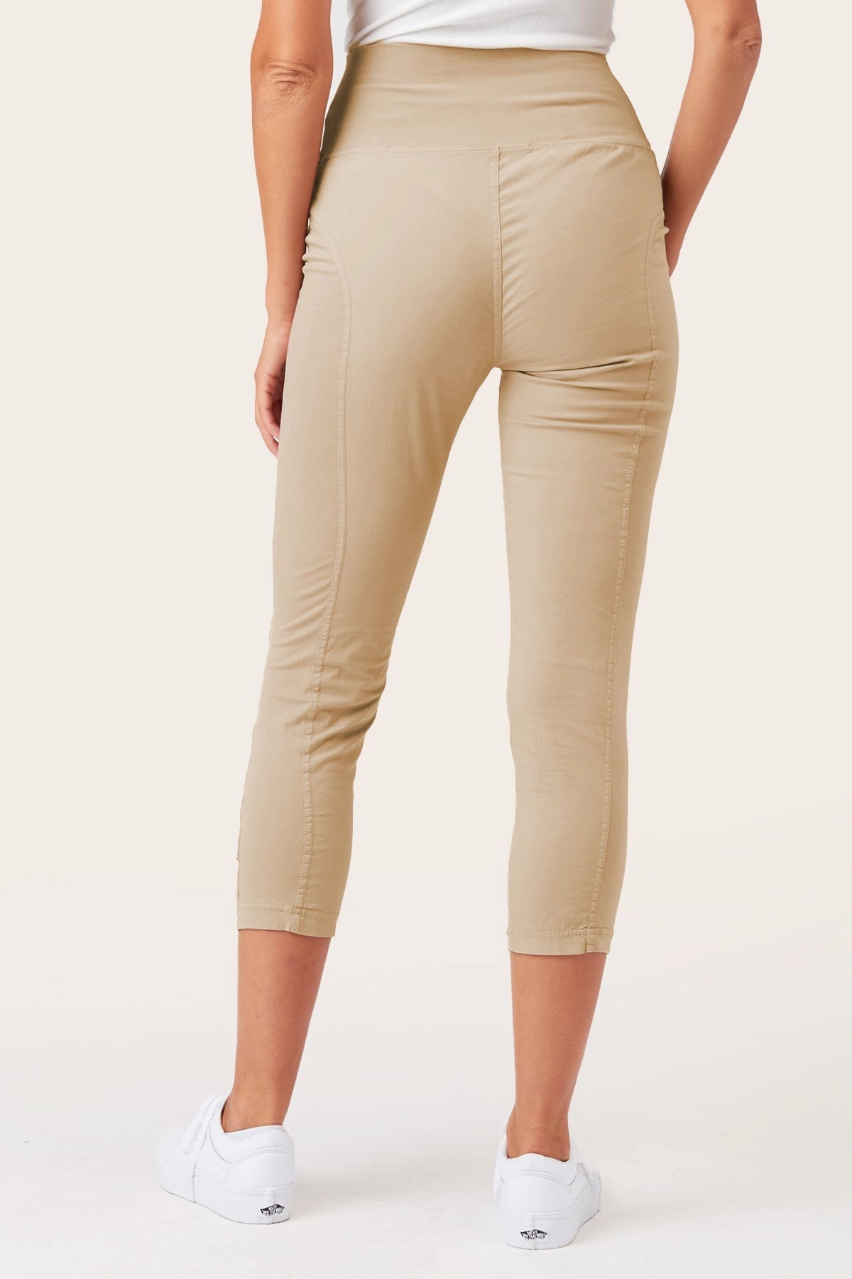 High Waist Jetter Perfect for Workouts