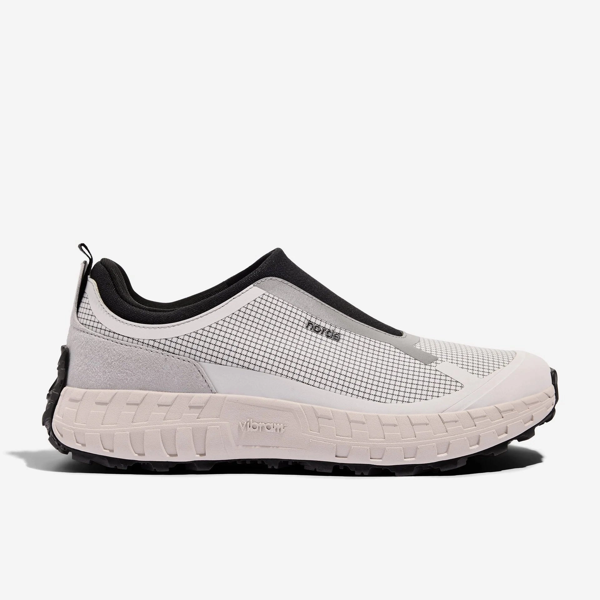 Flexible Grooves breathable vents 003 Women ASH