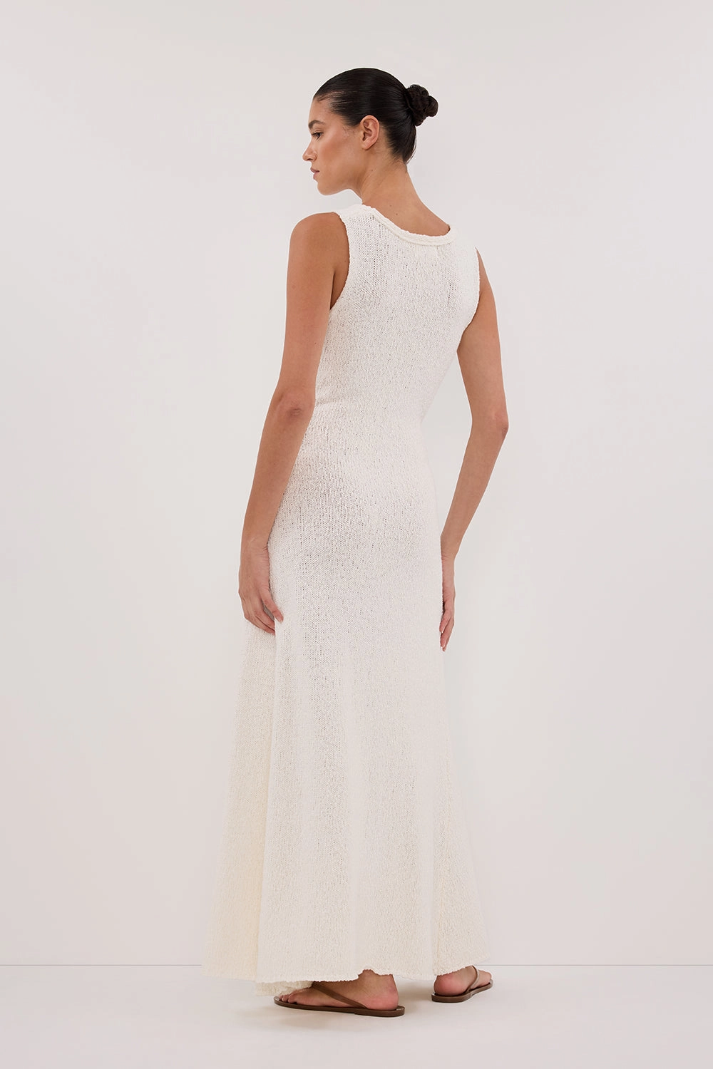 Floral Swing SUE OFF WHITE KNIT MAXI DRESS
