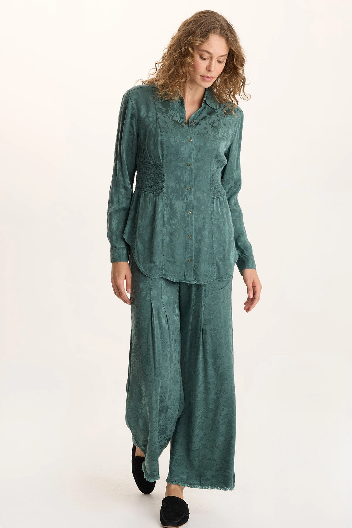 Twaina Textured Satin Soft Volume Wide Leg Pant BreathableMaterial