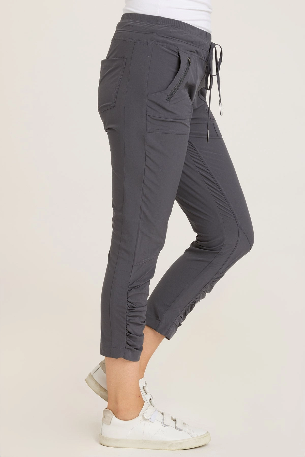 Chill Vibes Signature Fit Aksana Whisper Stretch Ruched Active Slim Pant
