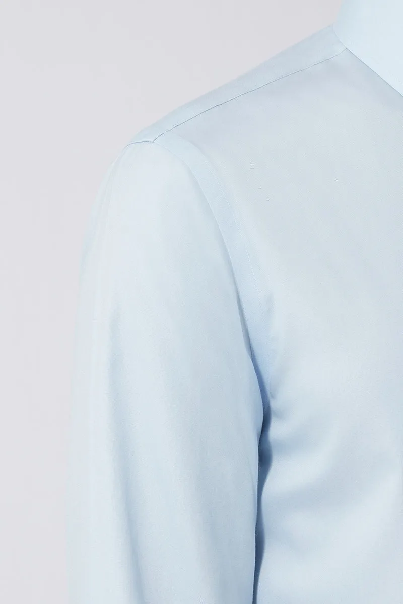 Lightweight Construction Classic Style Wrinkle-Free Pinpoint Oxford Dress Shirt | Light Blue 15940P
