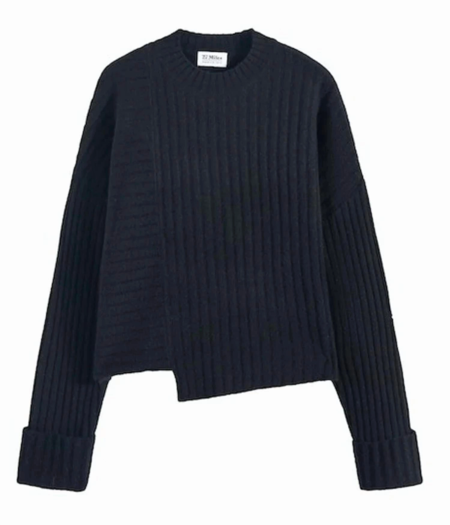 Women's Lorelai Sweater In Black Flexible Neck Opening