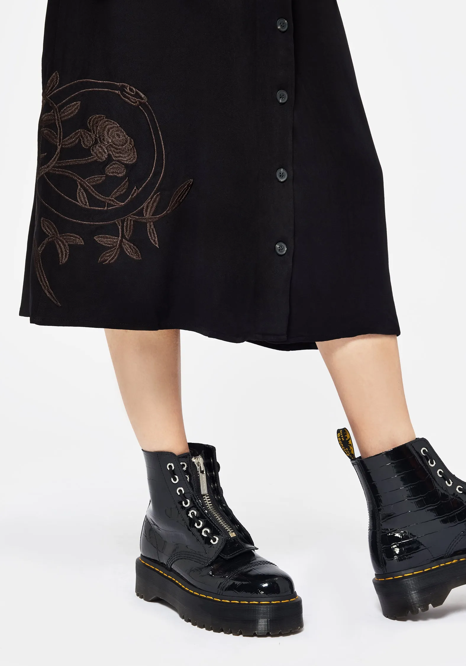 Daily Form Fairfolk Floral Embroidery Tie Waist Button Down Midi Shirt Dress