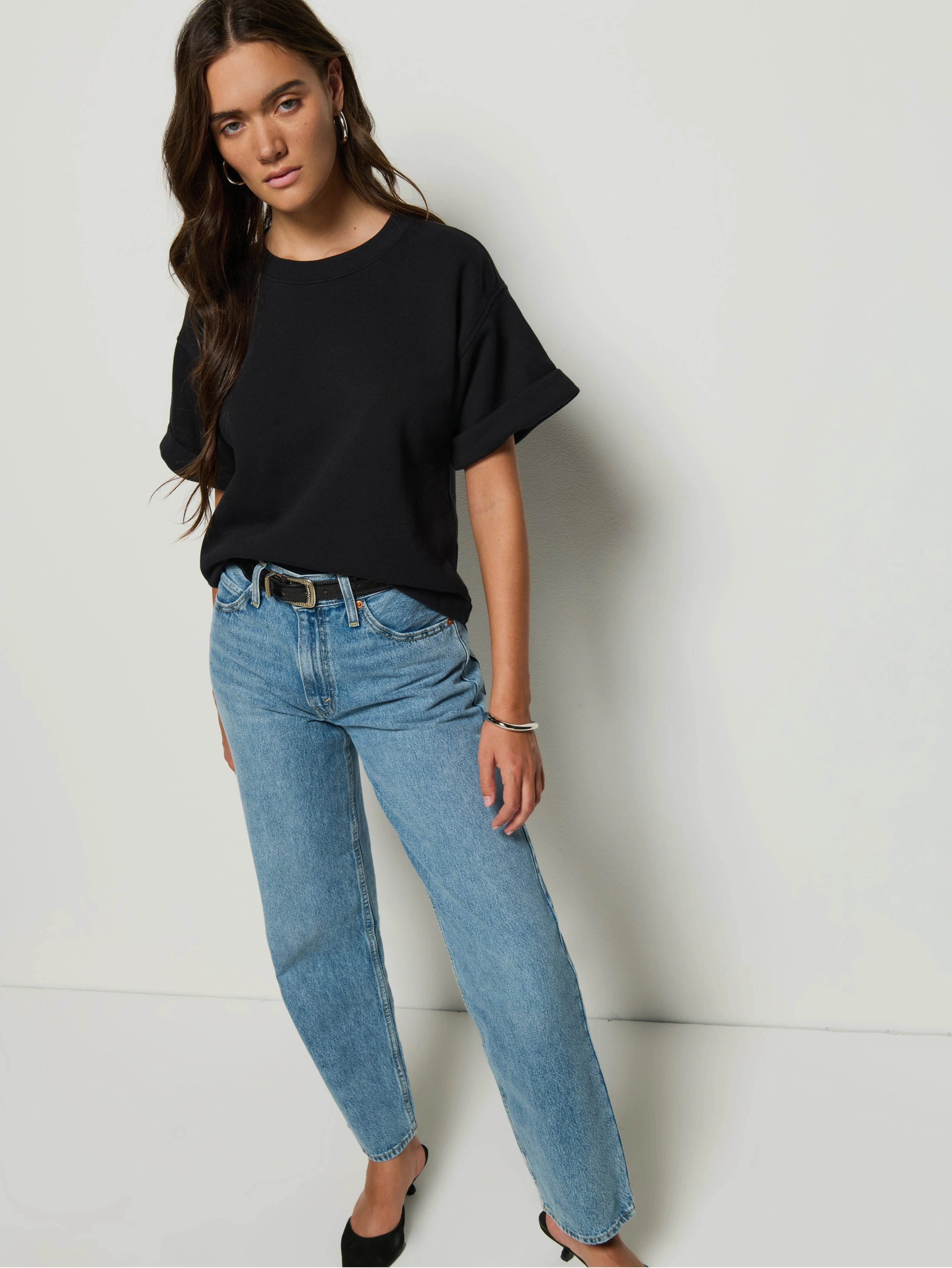 Comfy Basics Bane Sweatshirt