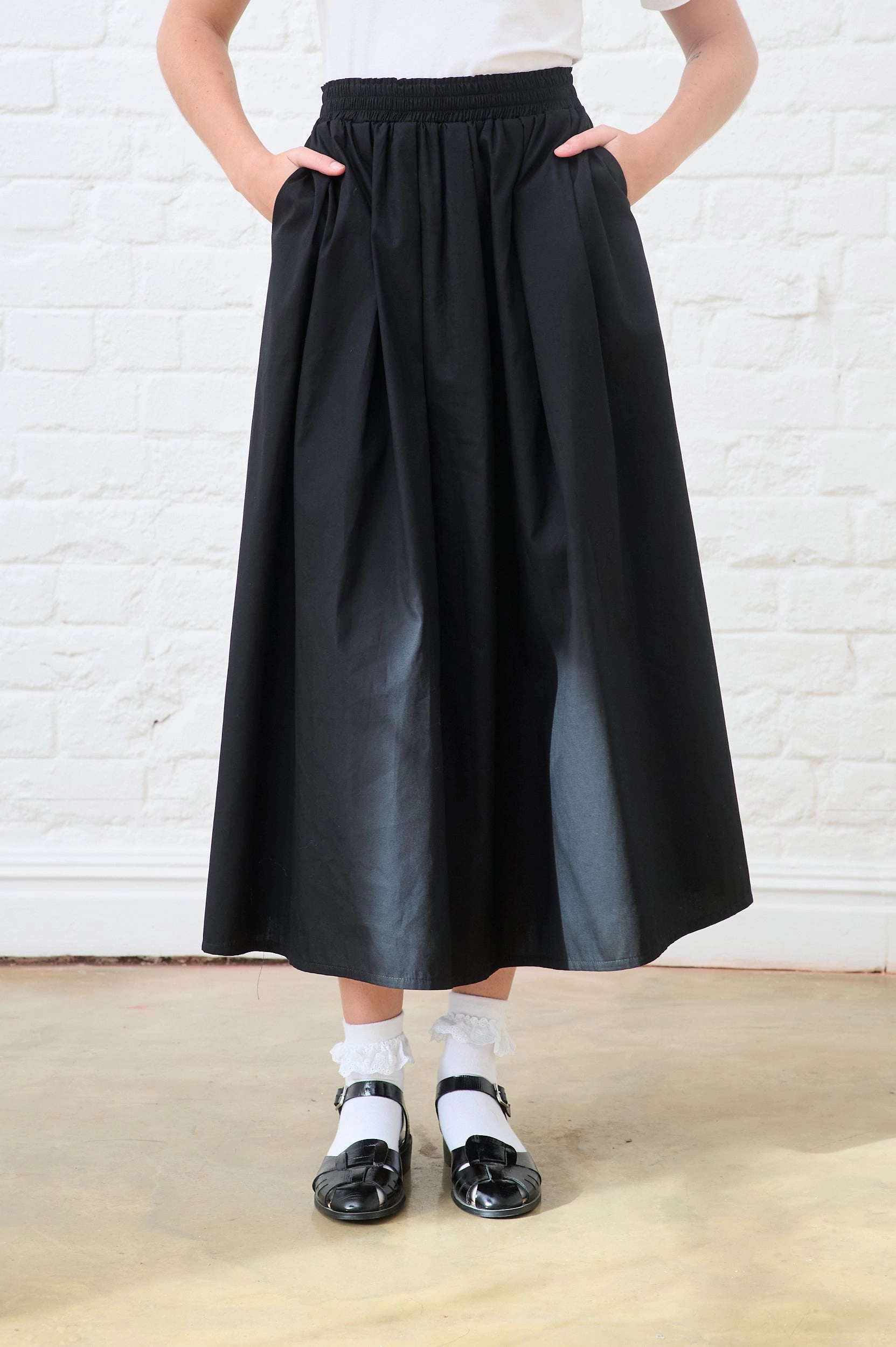 Outfit Flow Cotton Maxi Skirt in Black