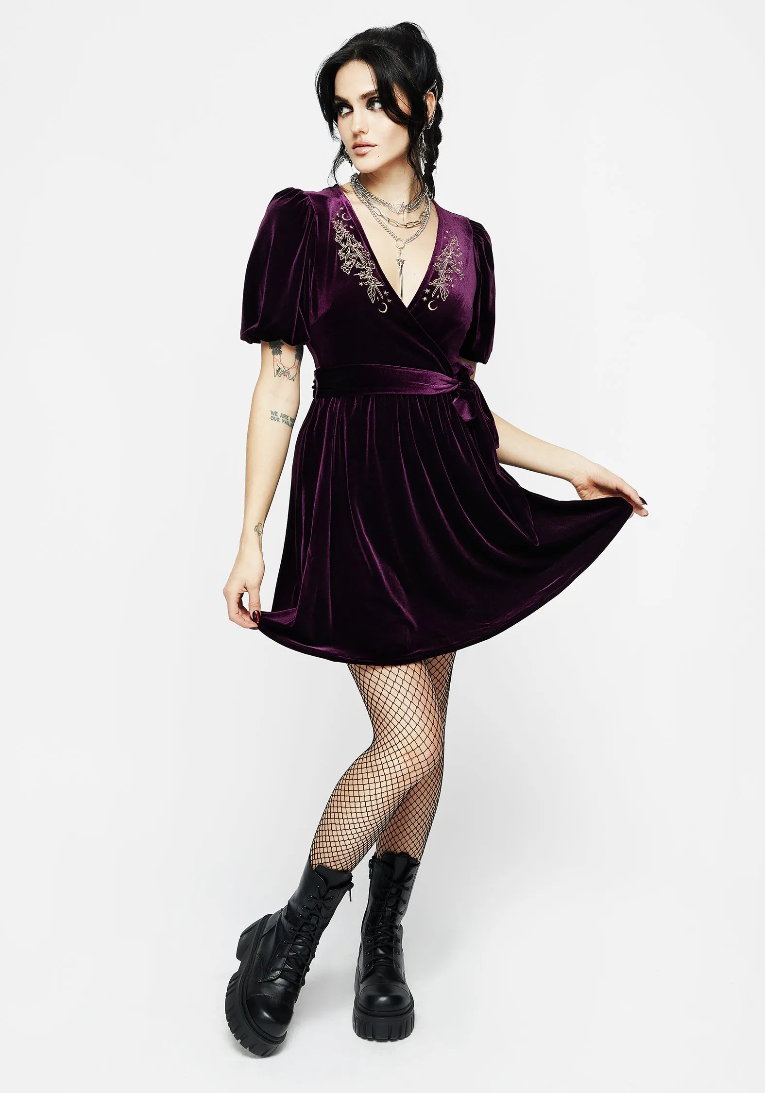 Hera Embroidered Mini Wrap Dress Smooth Blend Light Movement