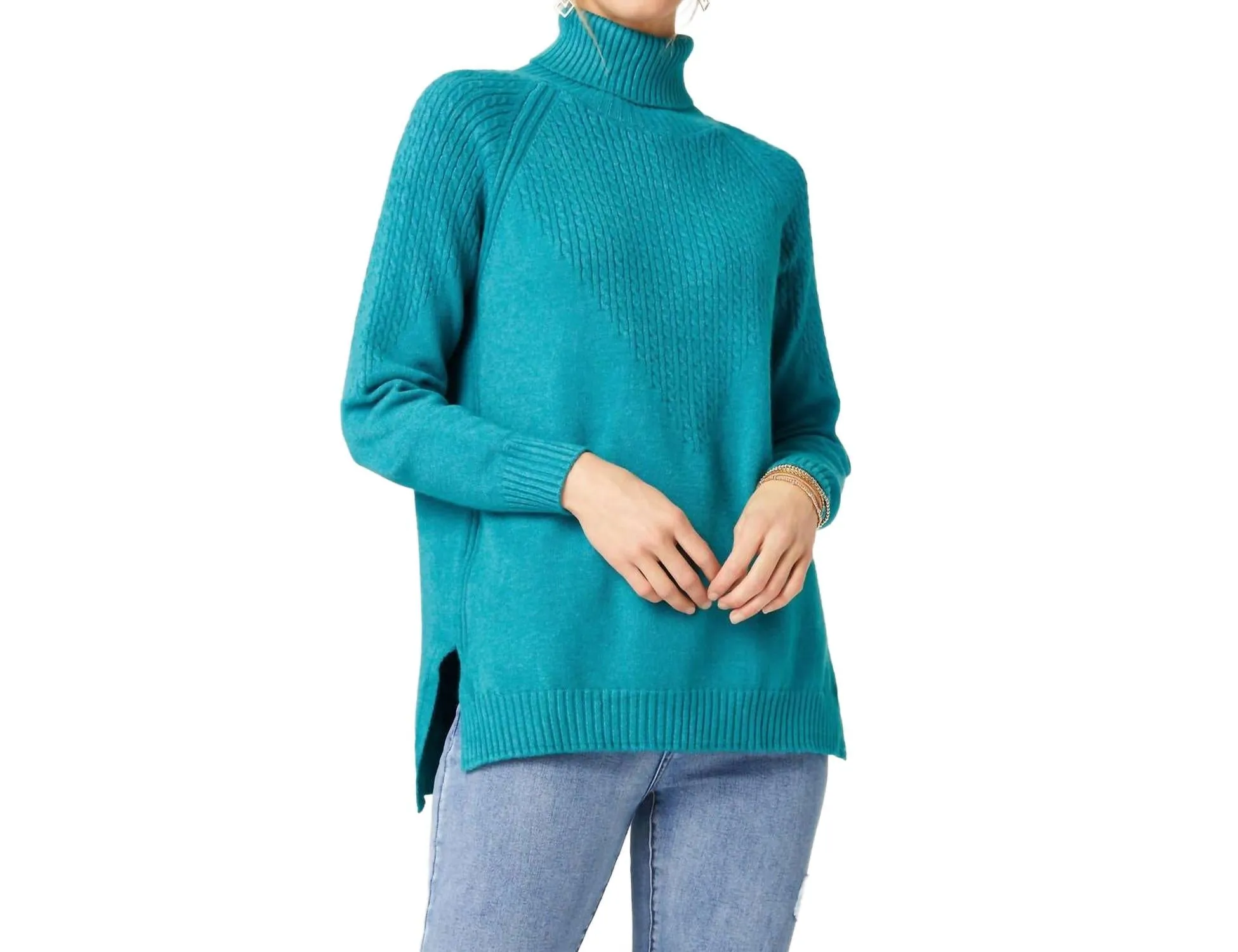 Seasonal Comfort Dafne Cable Accent Sweater In Teal