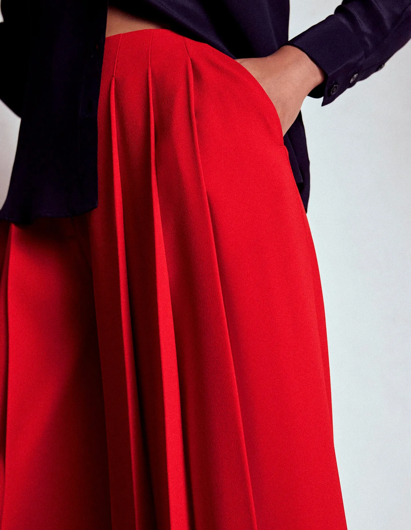 Regent Wide Leg Trousers-Poppy Red Tight Fit Abrasion Resistant Surface
