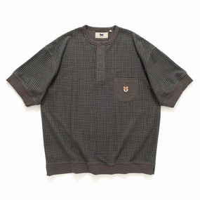 Wrinkle Resistant Cloth (TP1358) Mesh Patch Henley Neck Tee
