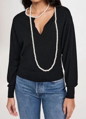 Cold-weather knit Crush Necklace Sweater In Black