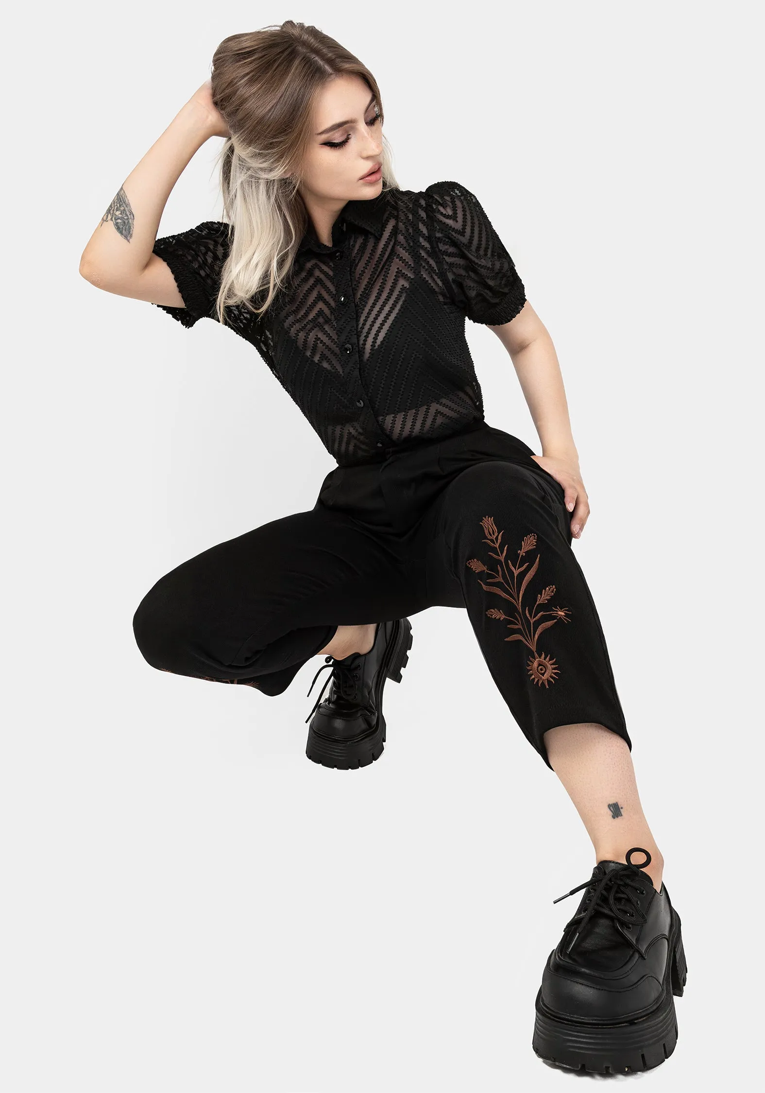 Cybele Embroidered Tapered Trousers Light Fabric Sporty Comfort Fit