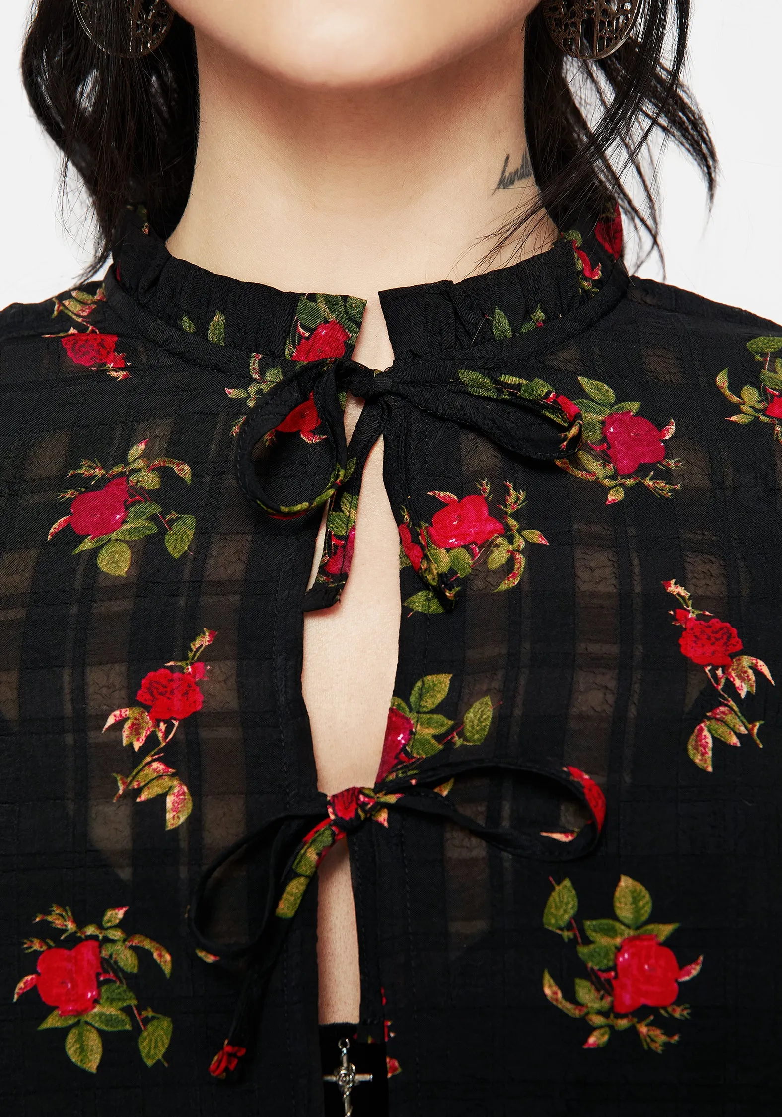 Darcey Floral Print Chiffon Tie-Front Blouse Playroom hook