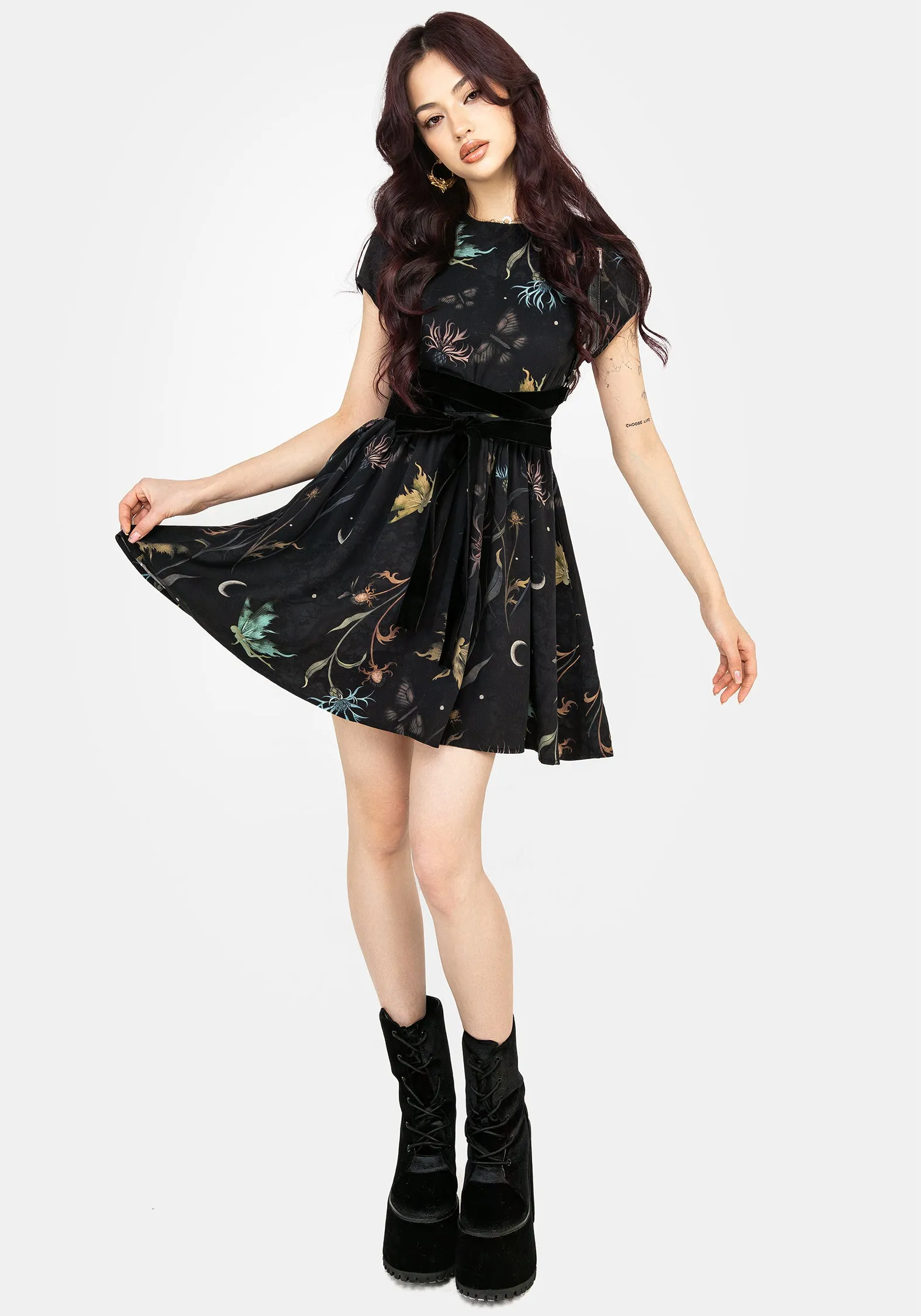 Modest Cut Rosanella Floral Print Mini Smock Dress
