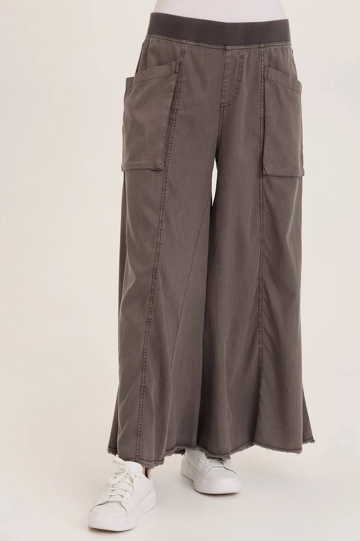 Desoto Ultra-Flare Wide Leg Pocket Trouser Adaptable Design Hidden Zip Pockets