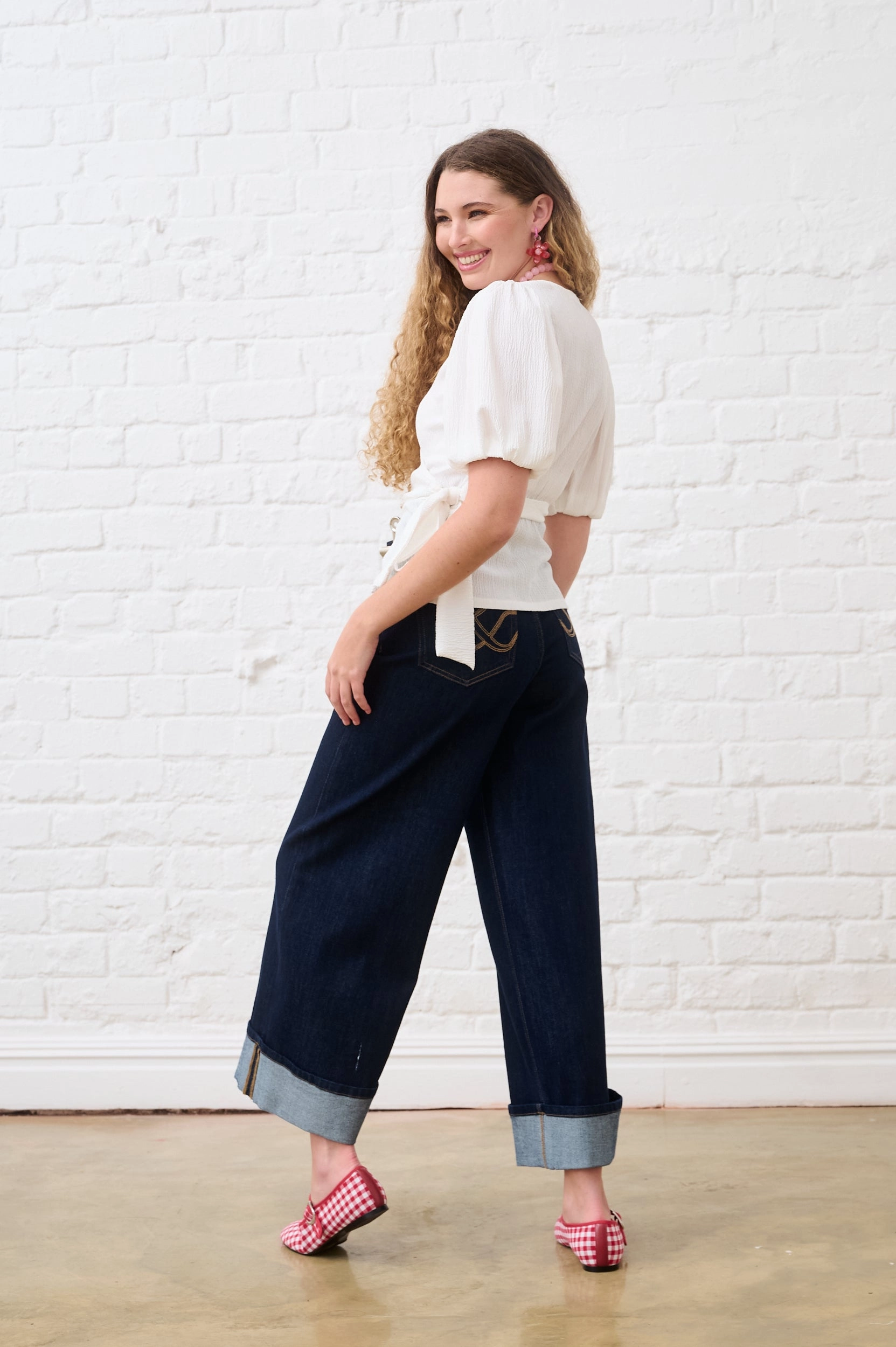 Simple Cut Basic Tee Wrap Top in Milk Crinkle