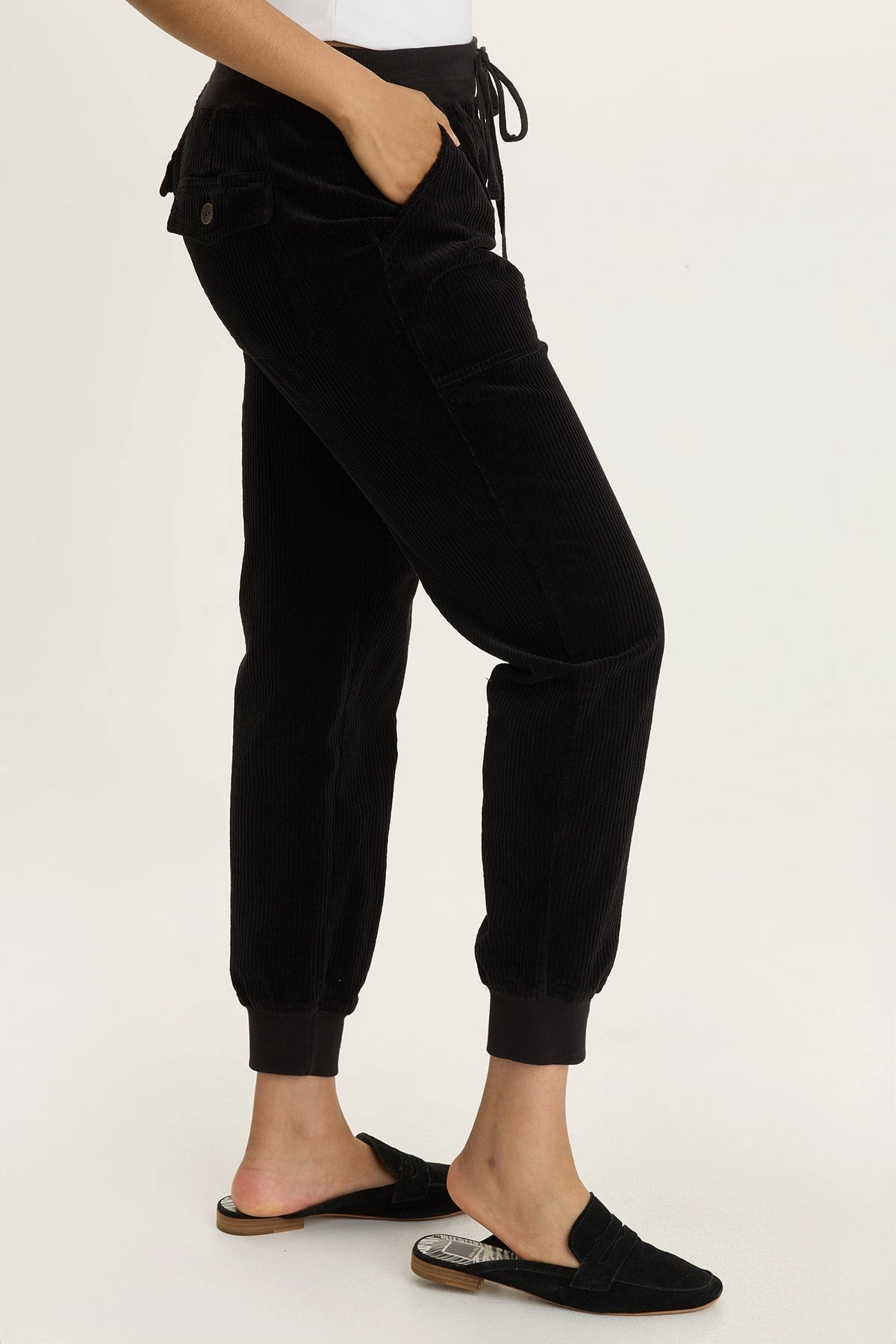 Dino Corduroy Jogger Pant All-terrain Fit