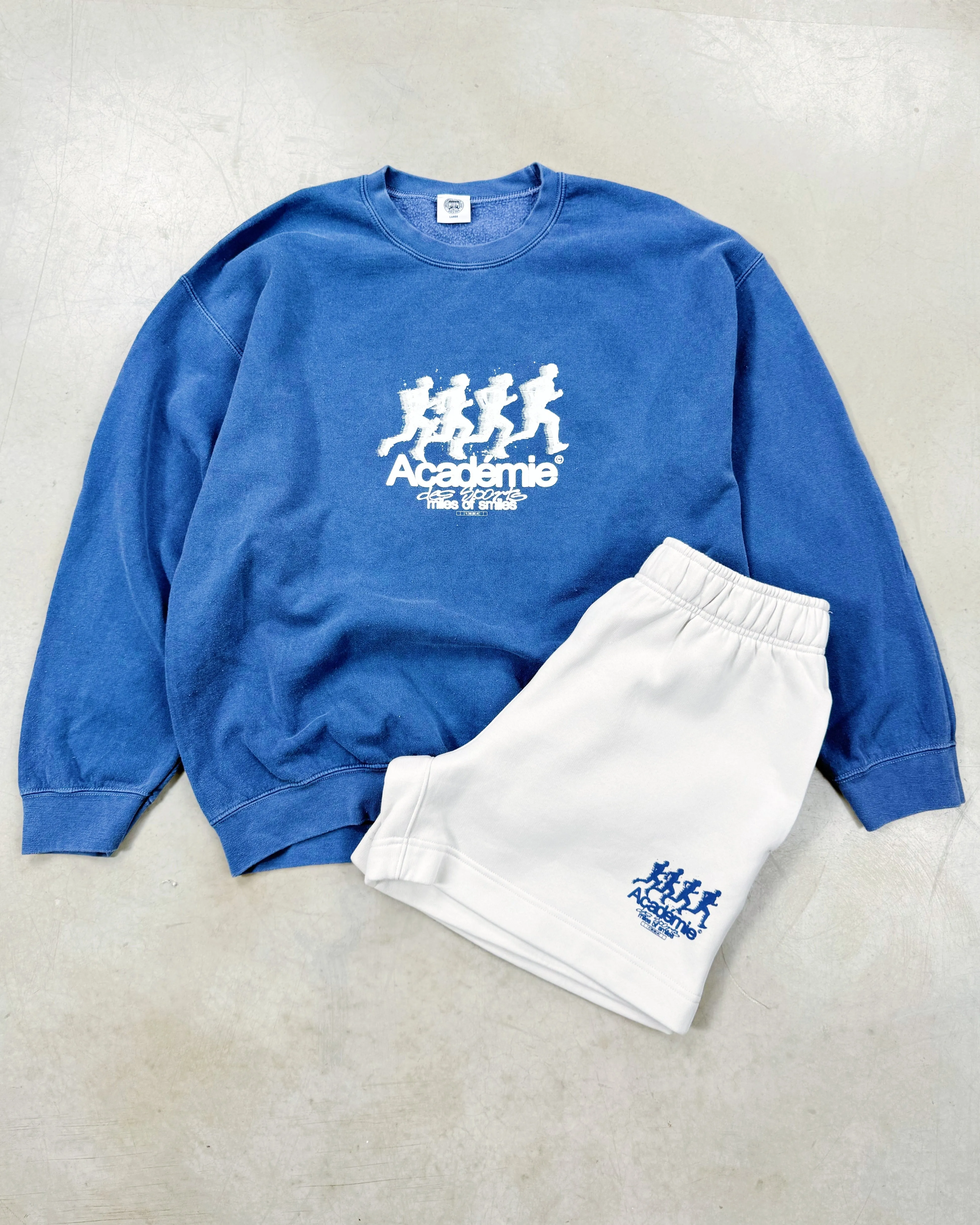 Vice 84 'Leading Pack' Vintage Washed Sweater - Blue Resilient Stretch Fabric Snuggle Wear