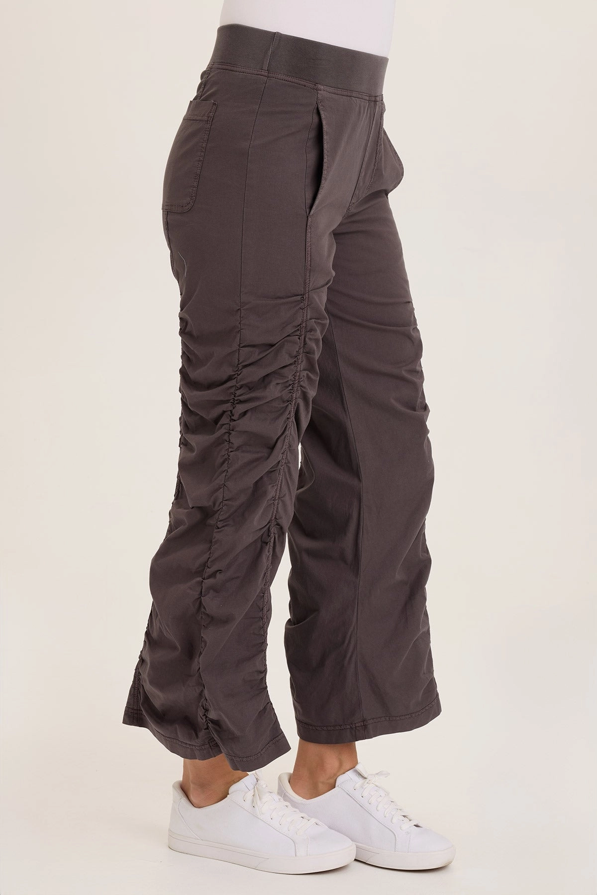 LowProfileStitching Naola Stretch Poplin Ruched Flare Gaucho