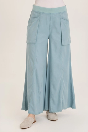 Desoto Ultra-Flare Wide Leg Pocket Trouser Simple Cut Recyclable Fabric Blend