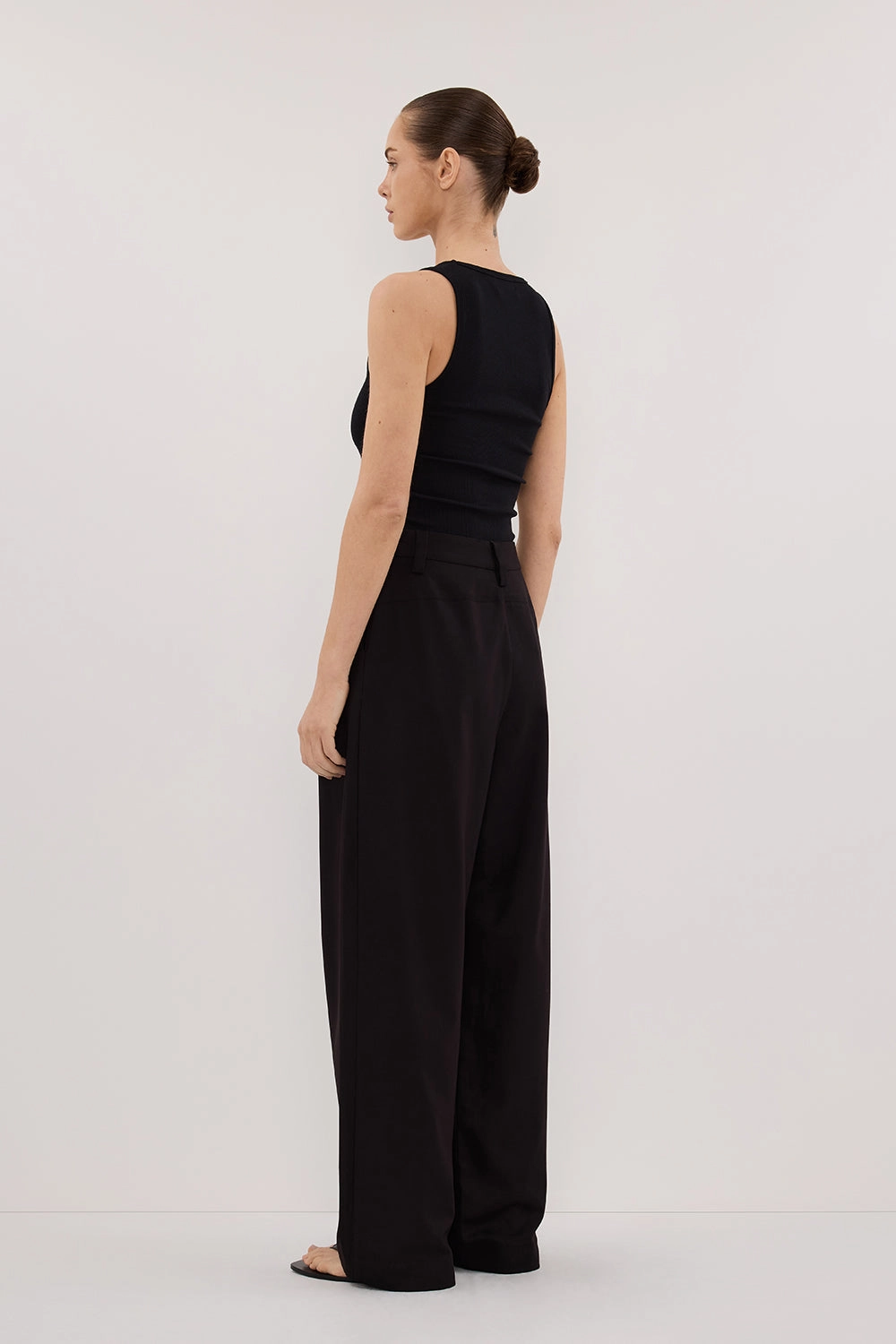 EDEN BLACK TAILORED PANT Chill Comfort Wear Natural Movement