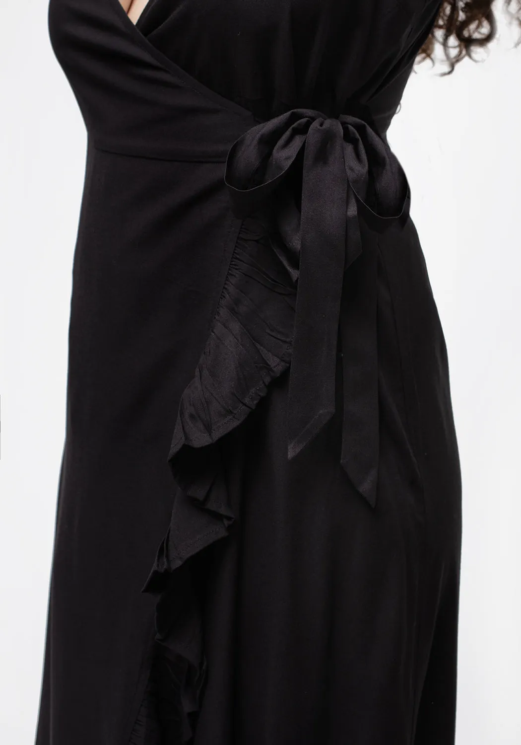 Eerie Cami Midaxi Wrap Dress Casual Pick
