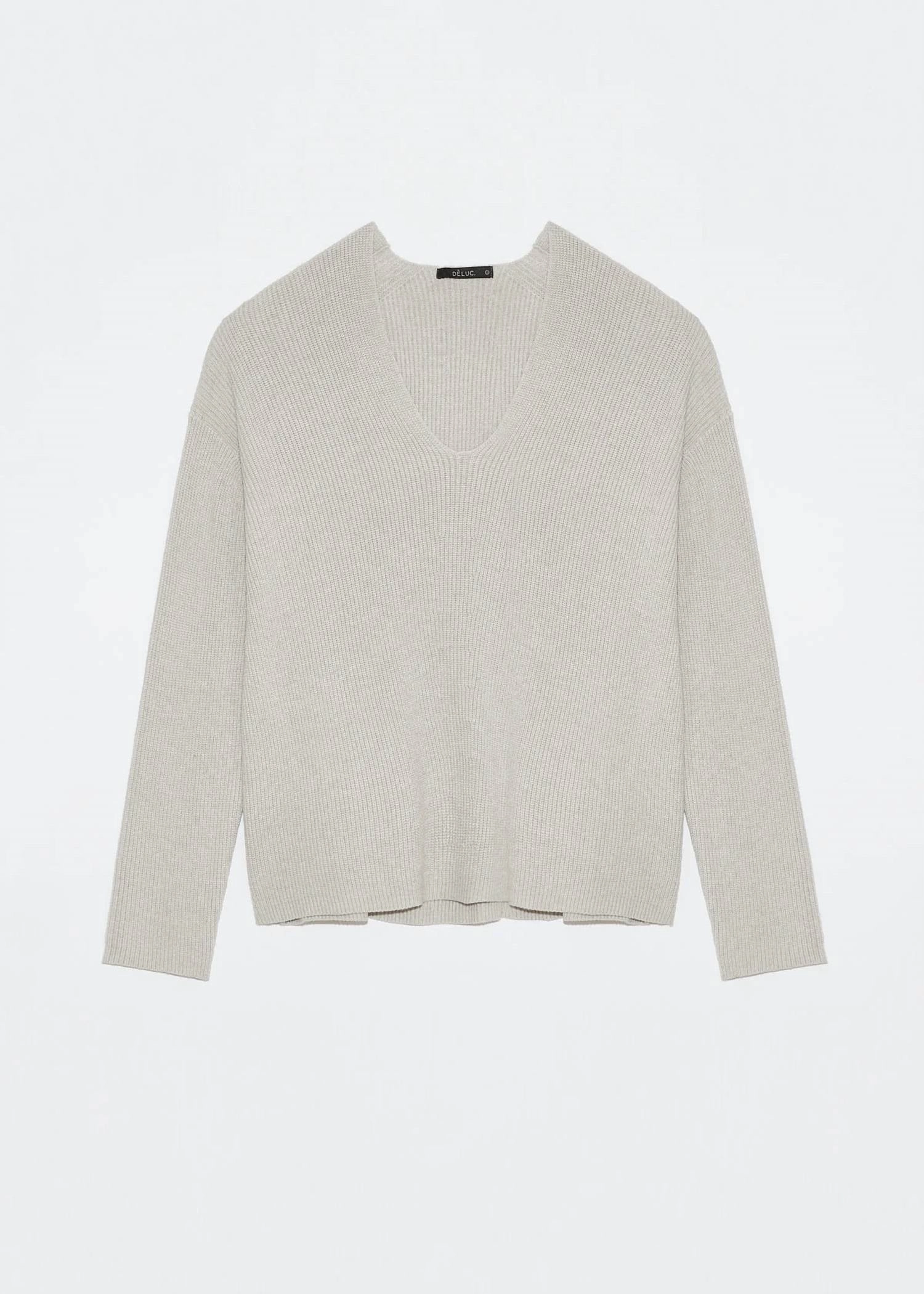 Castanea Sweater Top In Grey Chilly Day Essentials