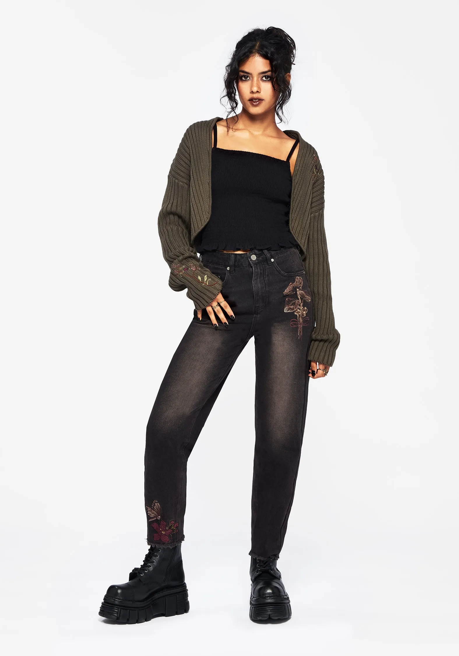 Light and Cozy Valeria Floral Moth Embroidered Mom Jeans