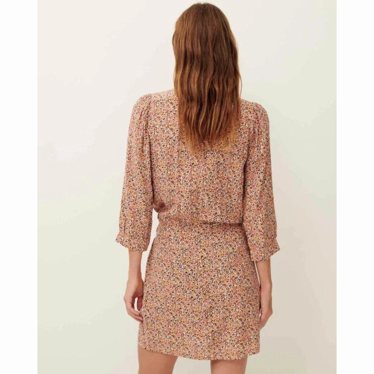 Neutral Form Smooth-Finish Bombayfields Tied Short Erina Dress