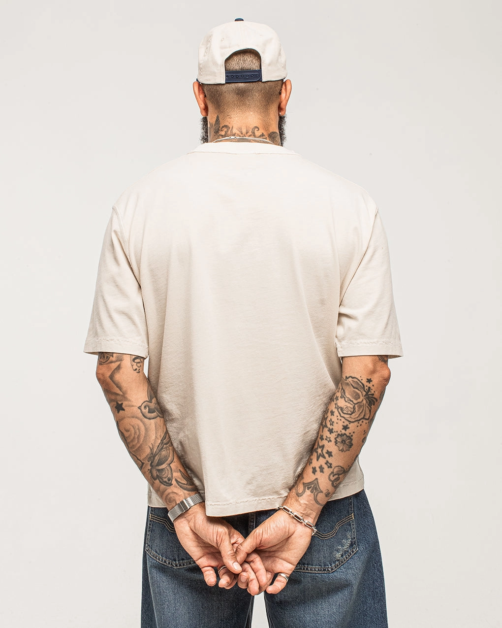 Outdoor Gear Flattering Fit Essential Boxy T-Shirt - Fog White