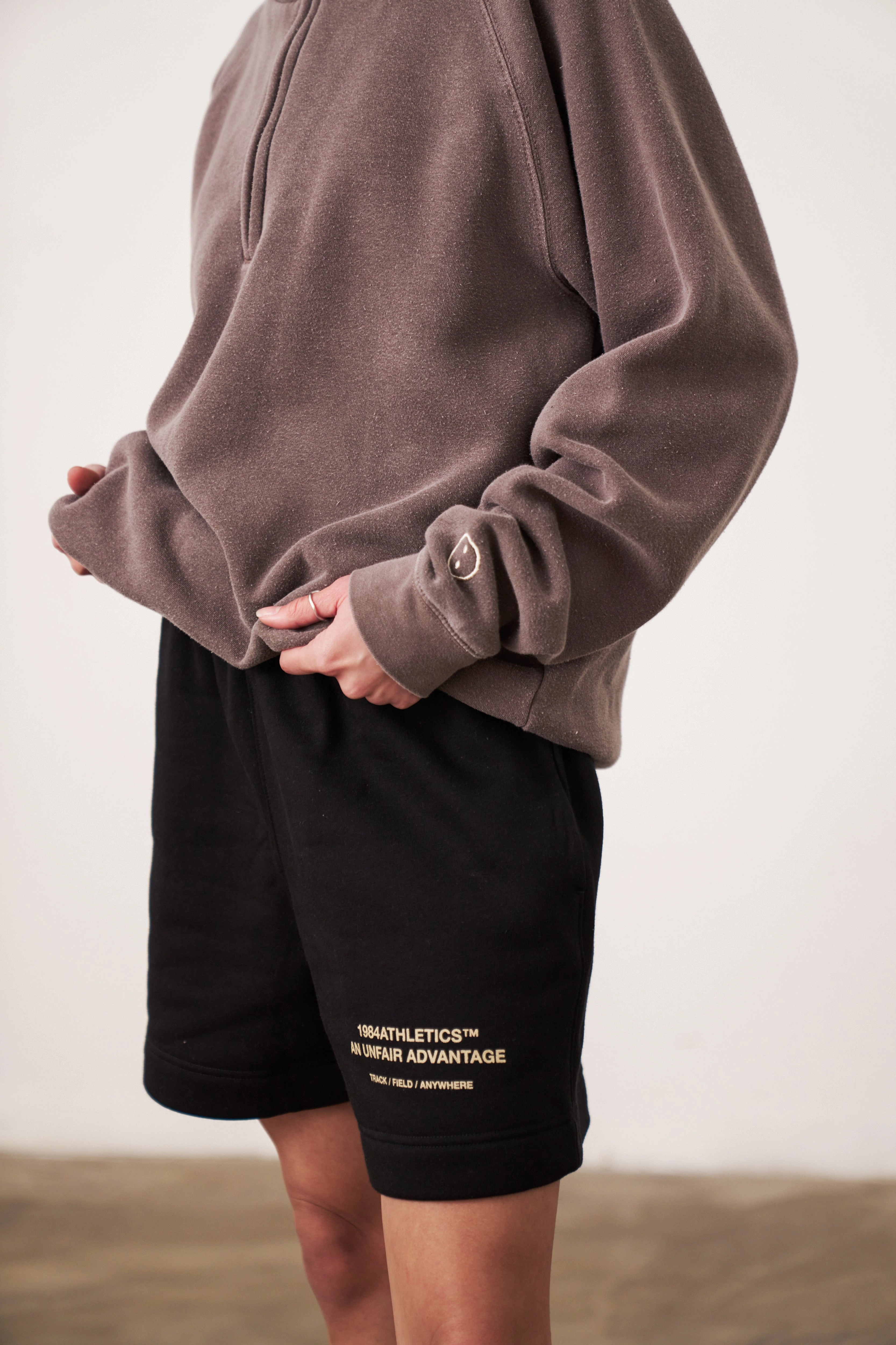 Essentials Vintage Washed 1/4 Zip Sweatshirt - Cocoa Quick Drying Streetwear