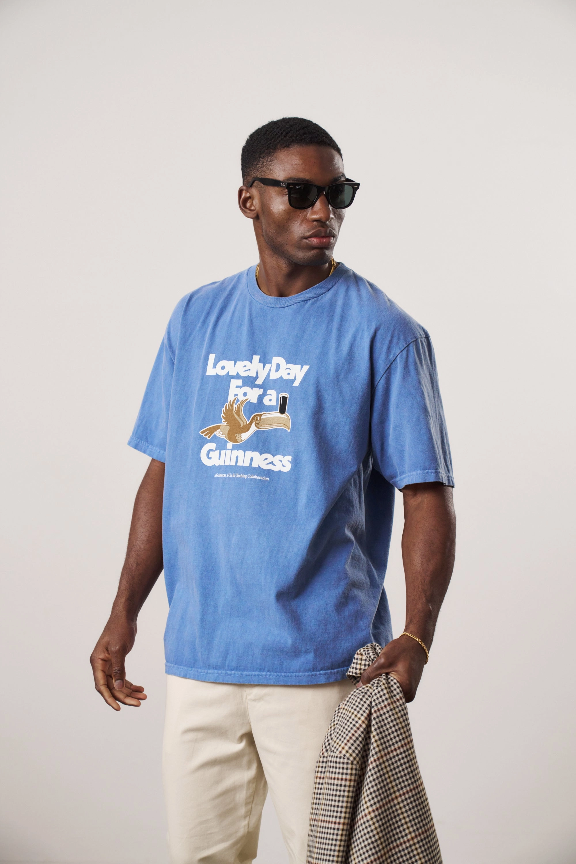 Chic Casual Wear Guinness x UN:IK 'Lovely Day' Vintage Washed Tee - Blue