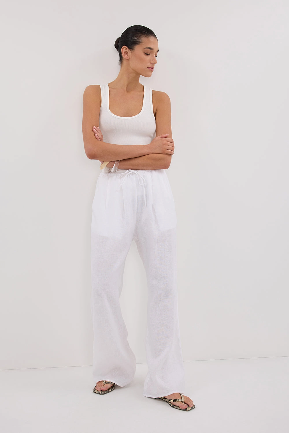 CARLA WHITE DRAWSTRING LINEN PANT Relaxed Fit