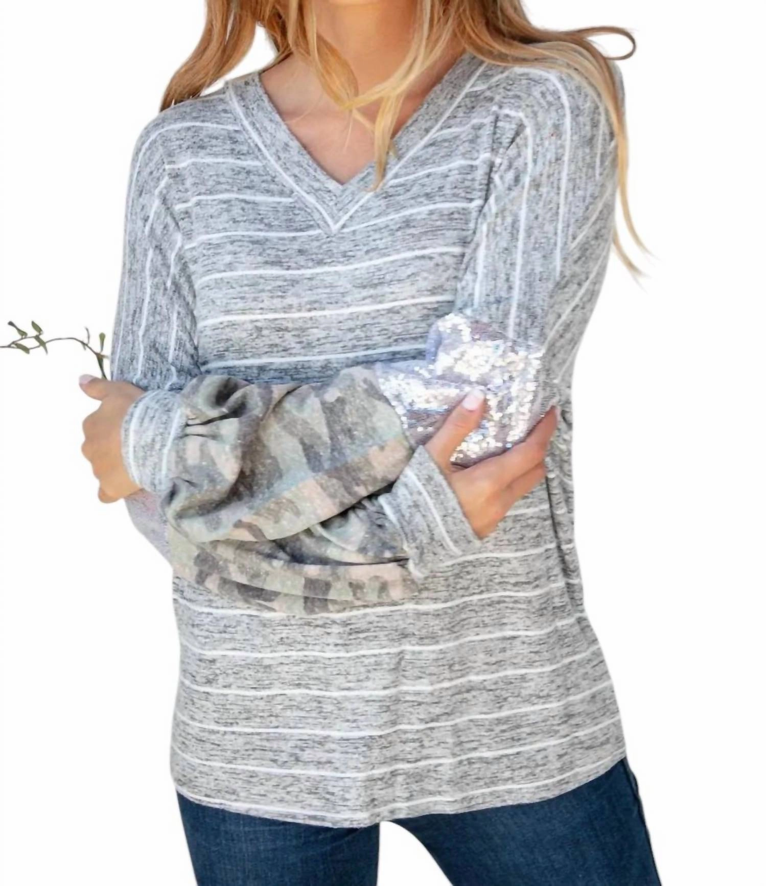 Minimalist Style Silver Sequin Camo Sleeve Sweater In Grey