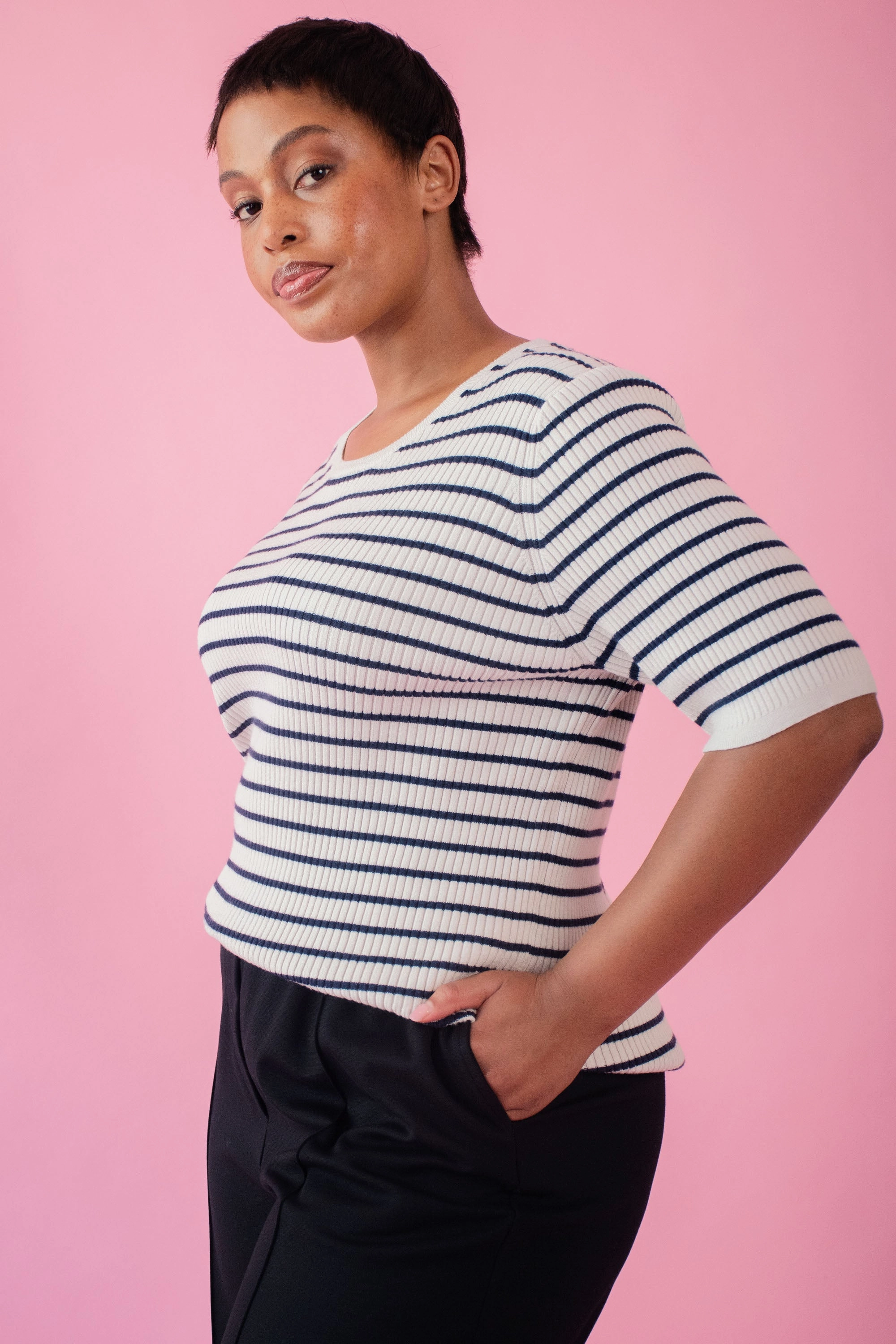 Soft Knit RibbedTrims The Stripe Knitwear Basic in Black and Cream