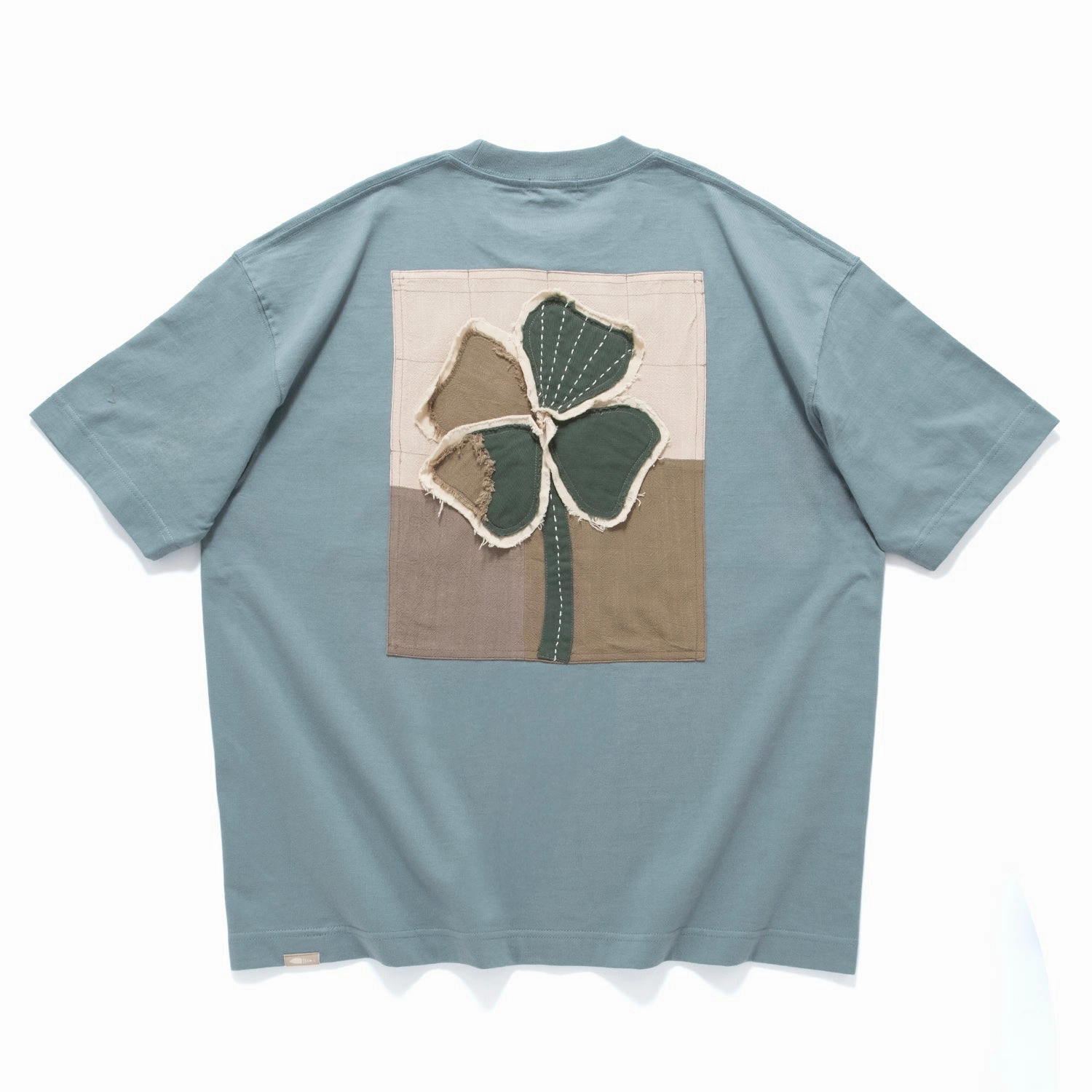 Perfect for Layering Elderly clothing (ZT1722) 4 Leaf Clover Patchwork Pocket Tee