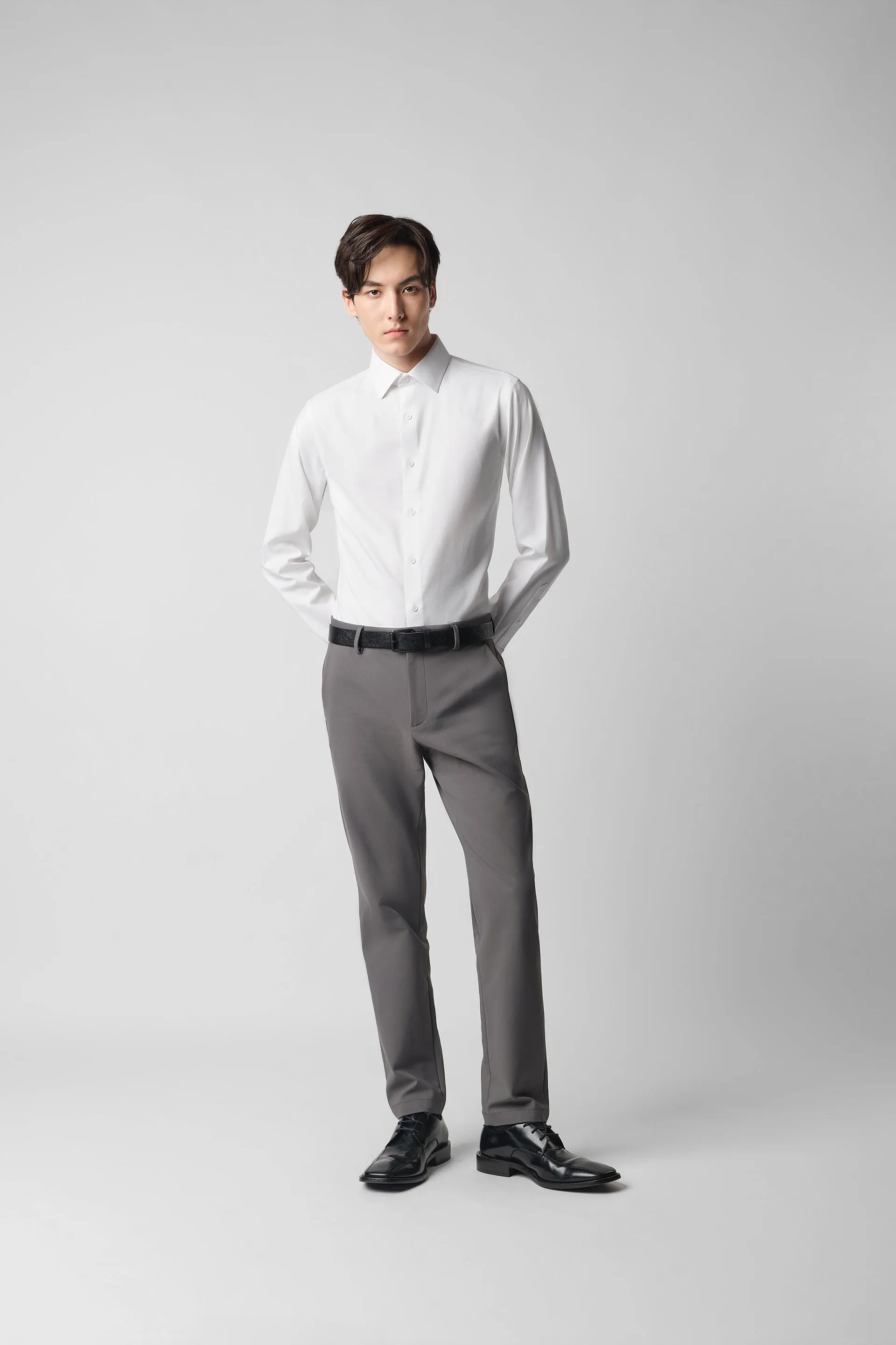 Custom Fit Smooth Texture CottonSTRETCH Royal Oxford Dress Shirt | White WH001Z