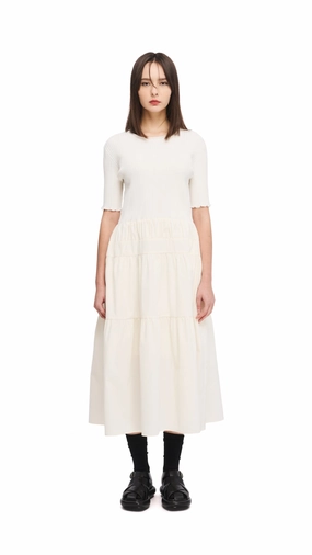 Light Flow Essential Dress