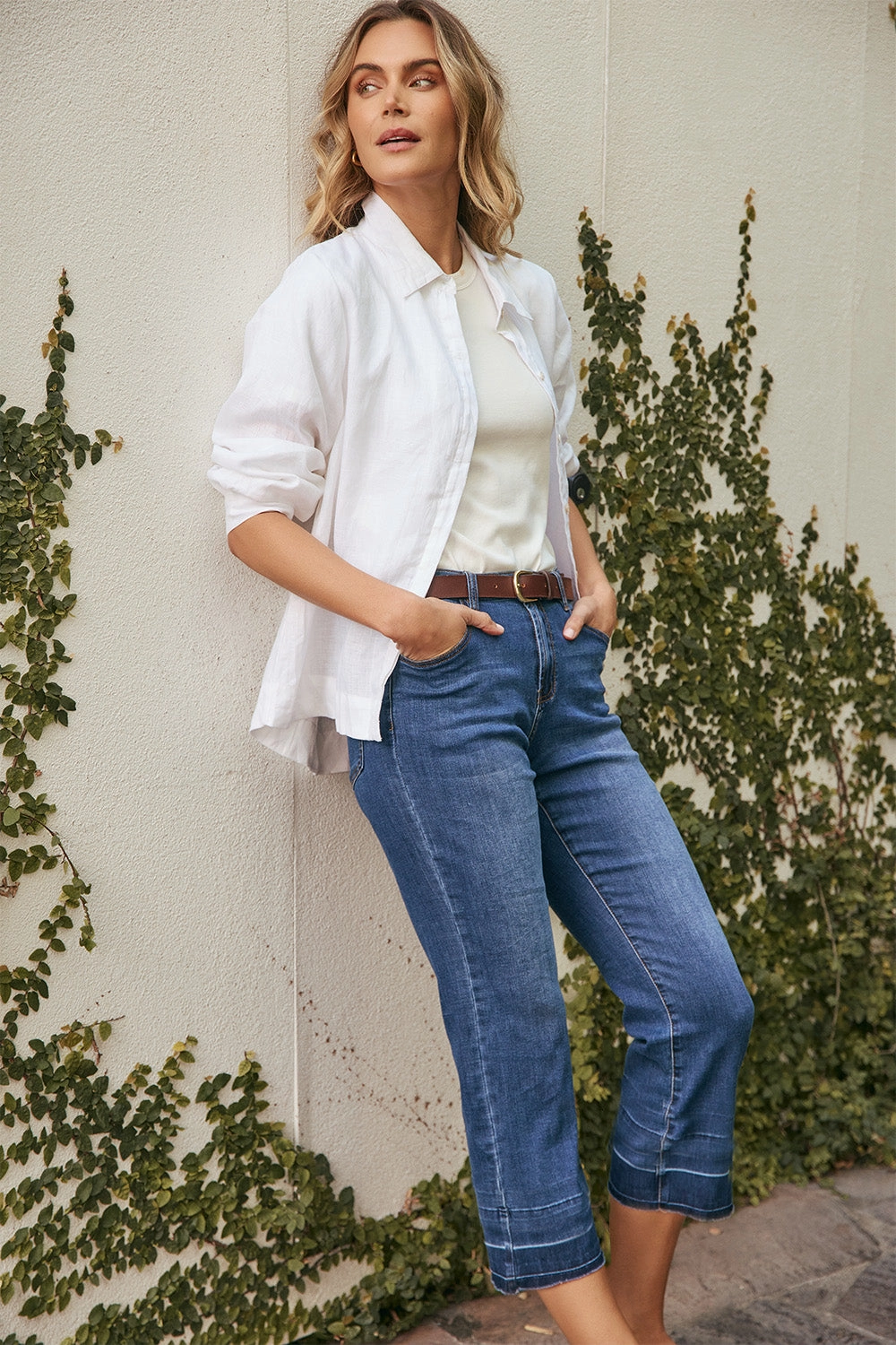 Adrift Denim Cropped Straight Leg Jeans in Mid Wash Tapered Leg Profile