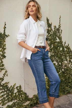 Adrift Denim Cropped Straight Leg Jeans in Mid Wash Tapered Leg Profile