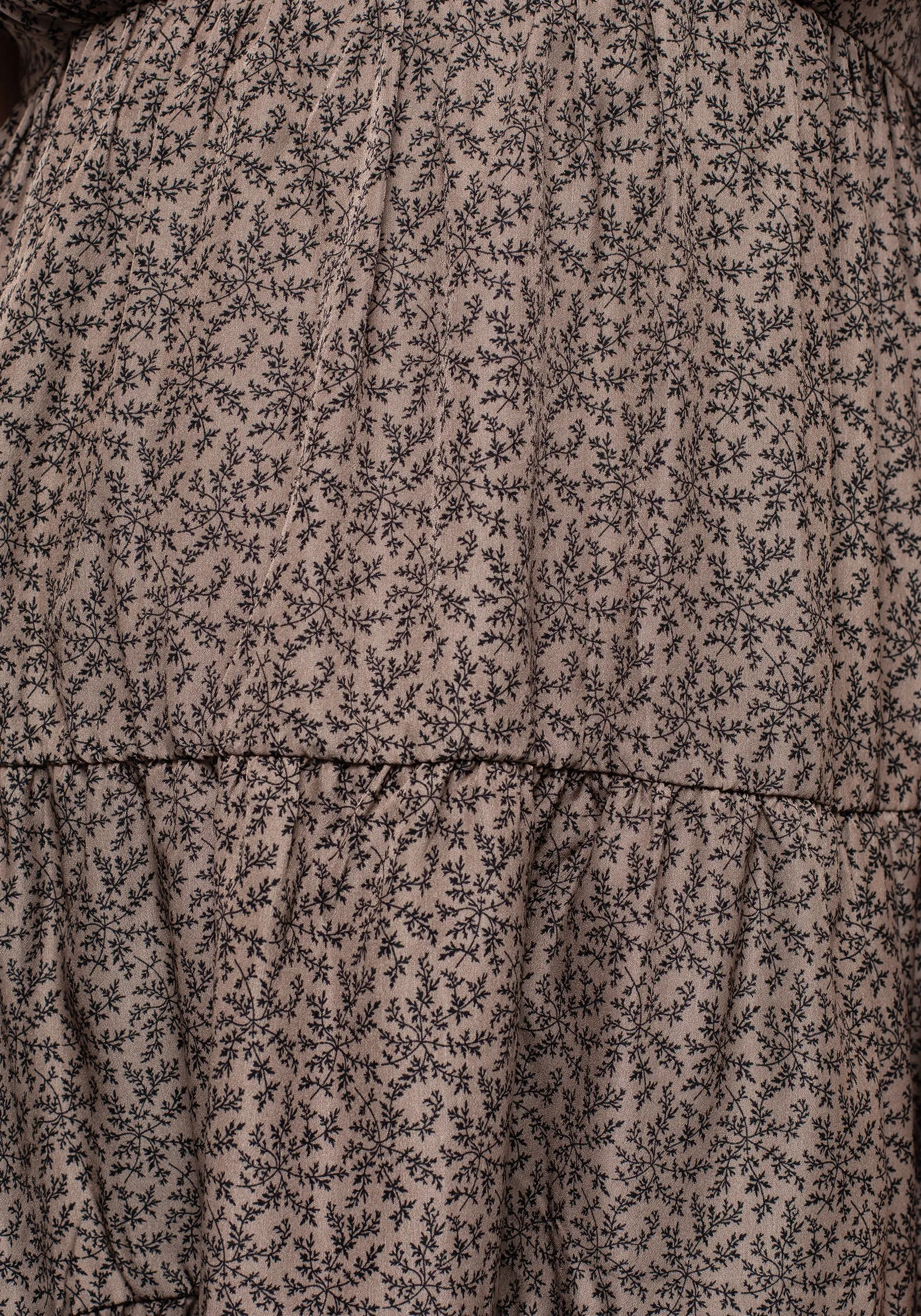 Meadowsweet Tiered Mini Dress Travel-Style Mix-And-Match