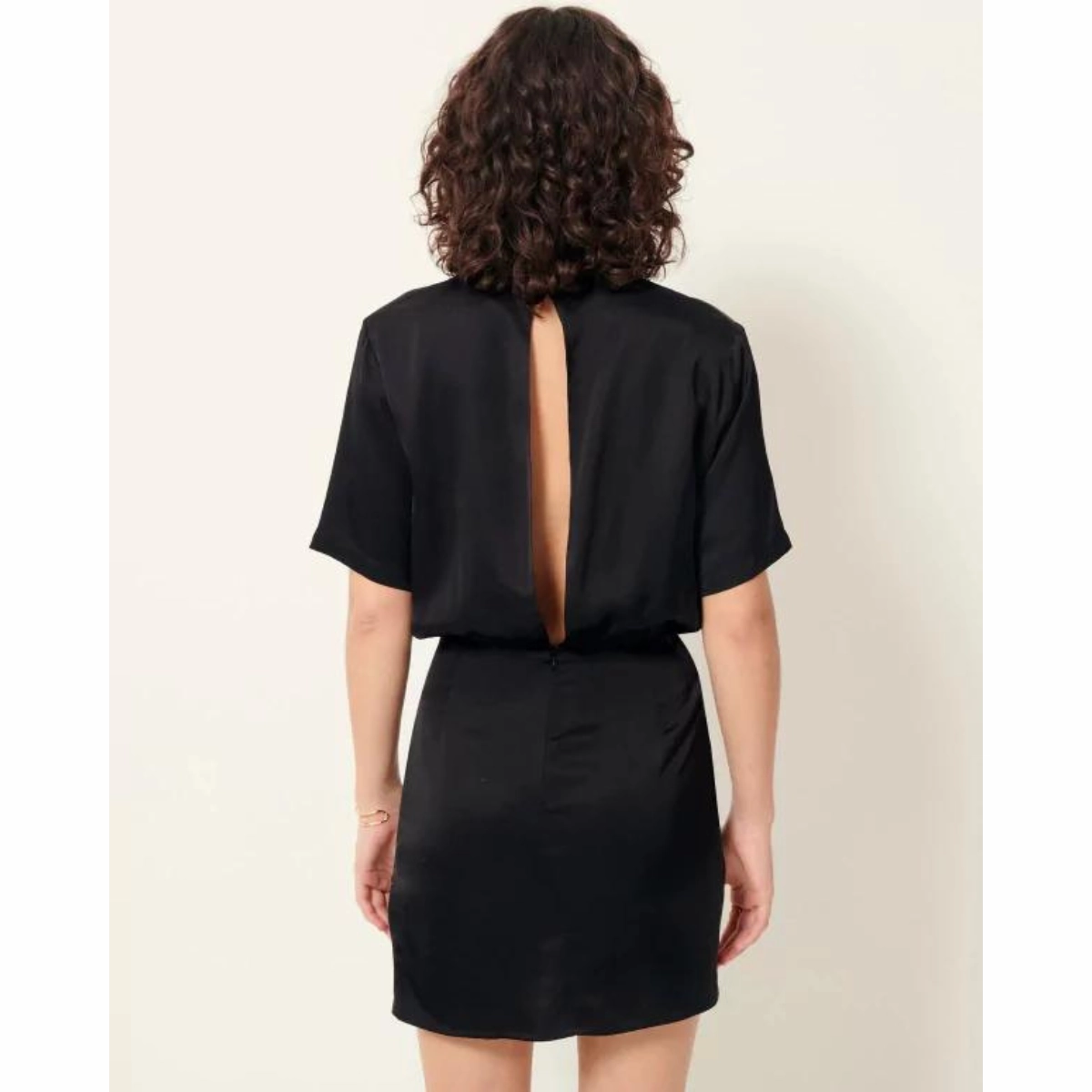 Thea Dress Fashion-forward day dress