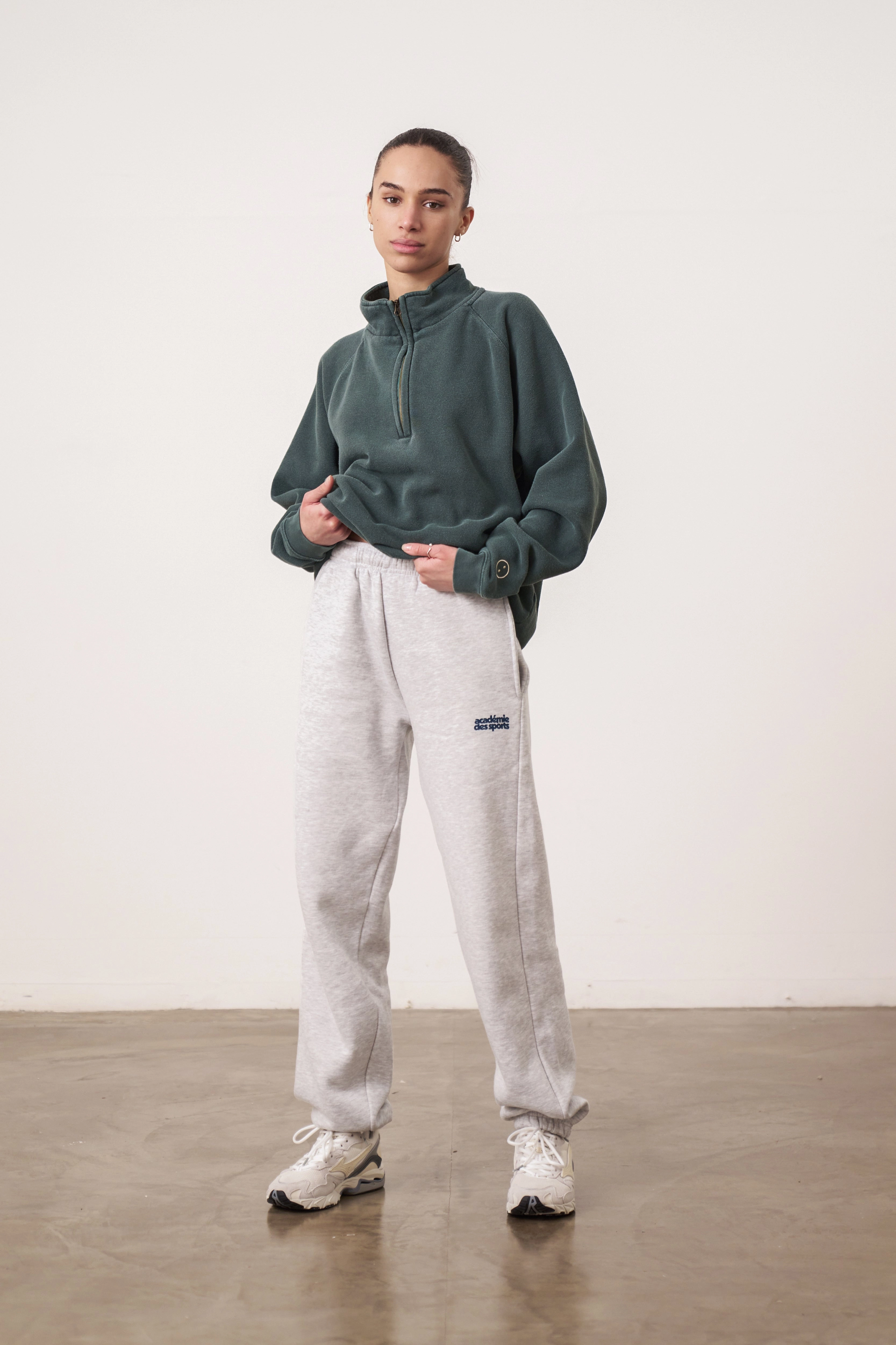 Feminine Style Essentials Vintage Washed 1/4 Zip Sweatshirt - Forest