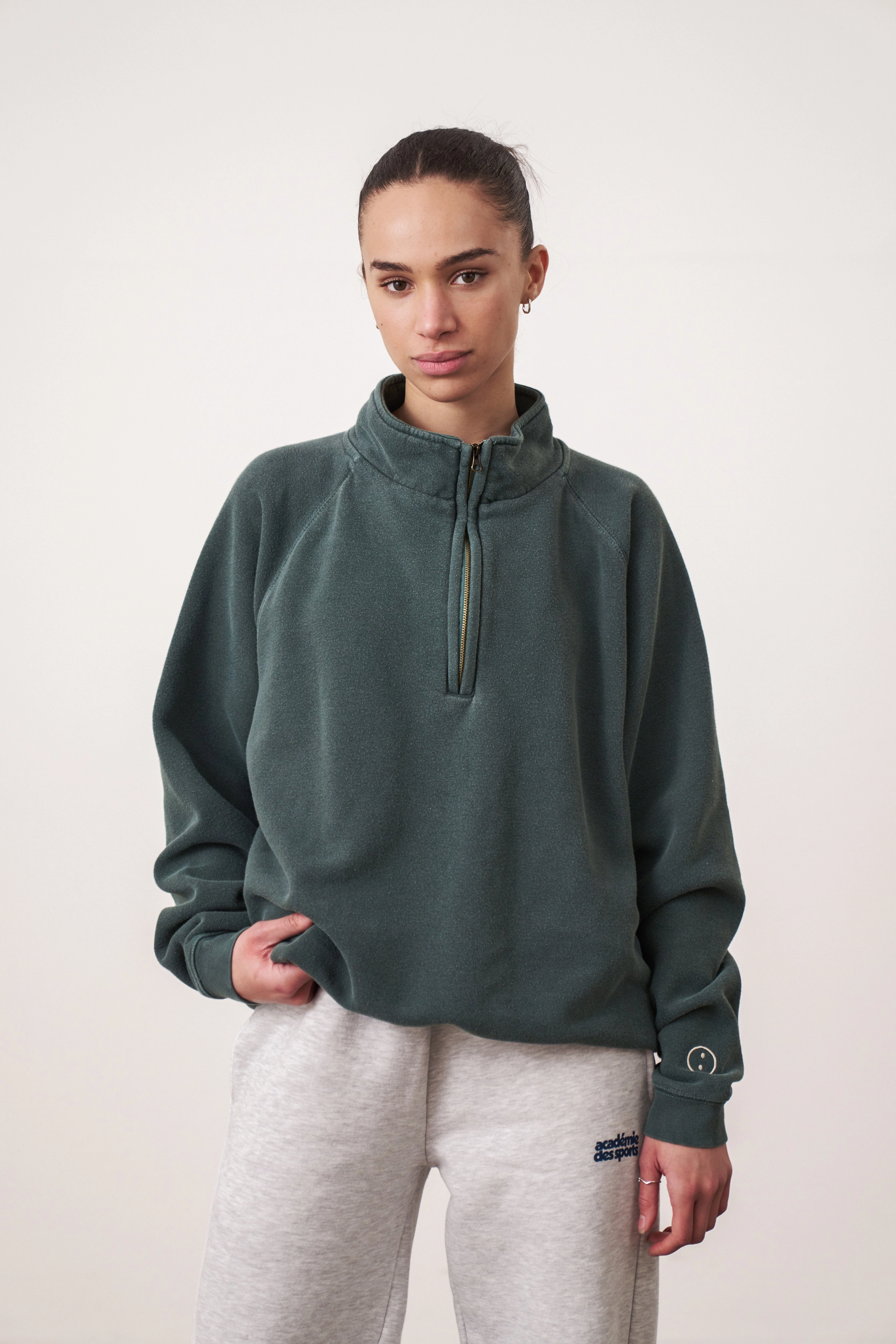 Camping wear Embroidered Details Essentials Vintage Washed 1/4 Zip Sweatshirt - Forest