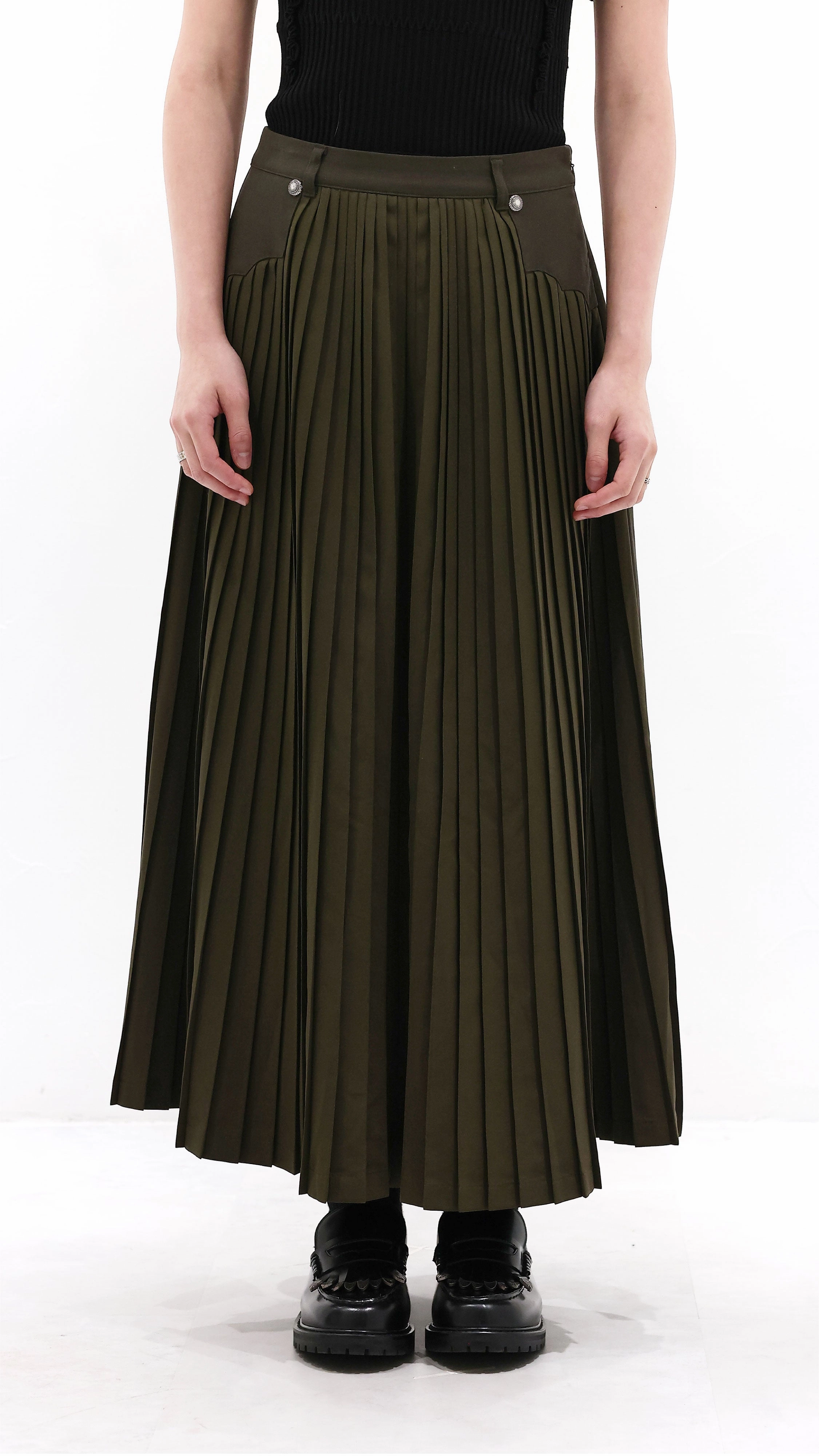 Warm Insulation Travel Ready Front Pleated Flare Skirt