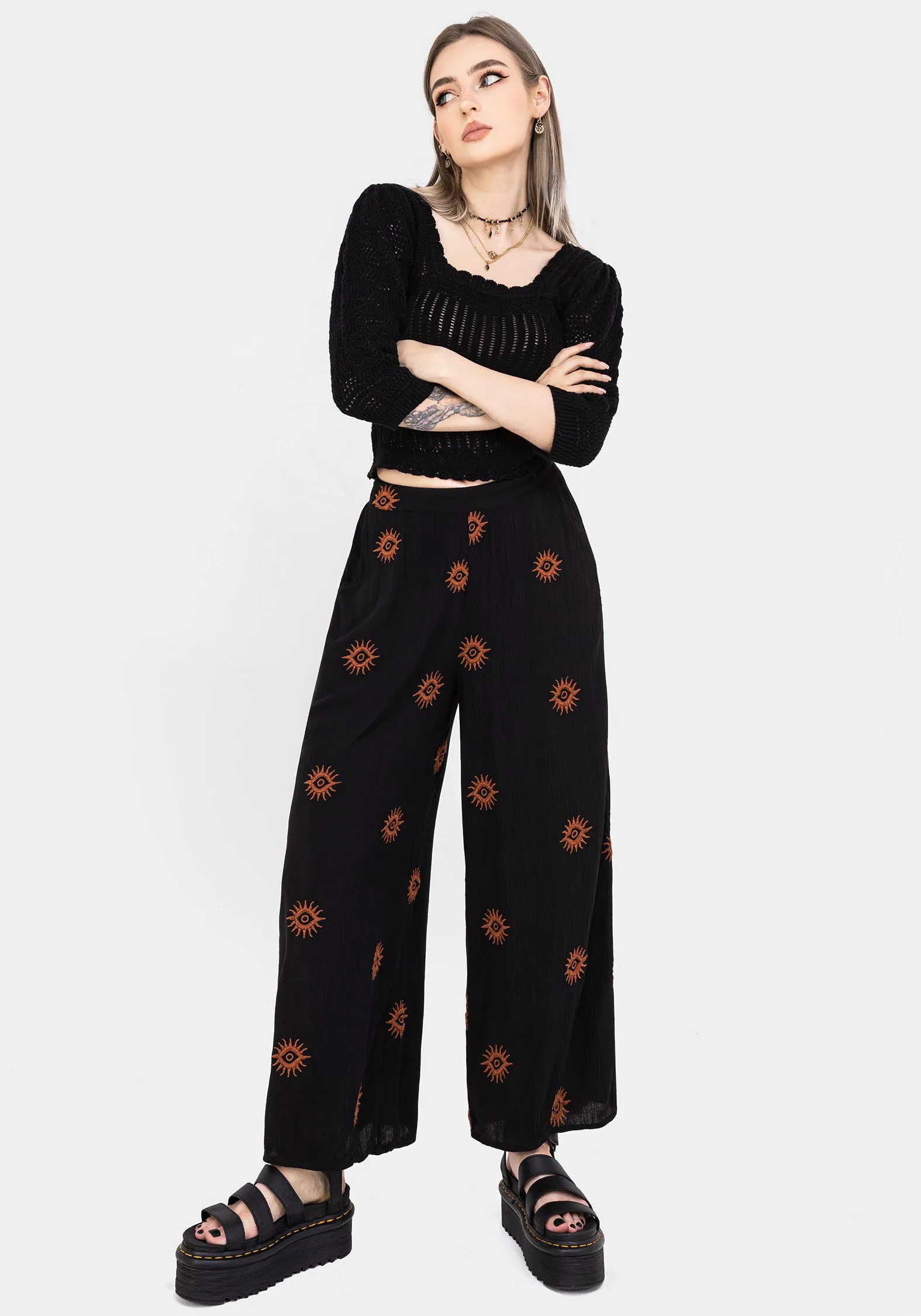 Solstice Embroidered Wide Leg Culotte Side Pockets slim cut