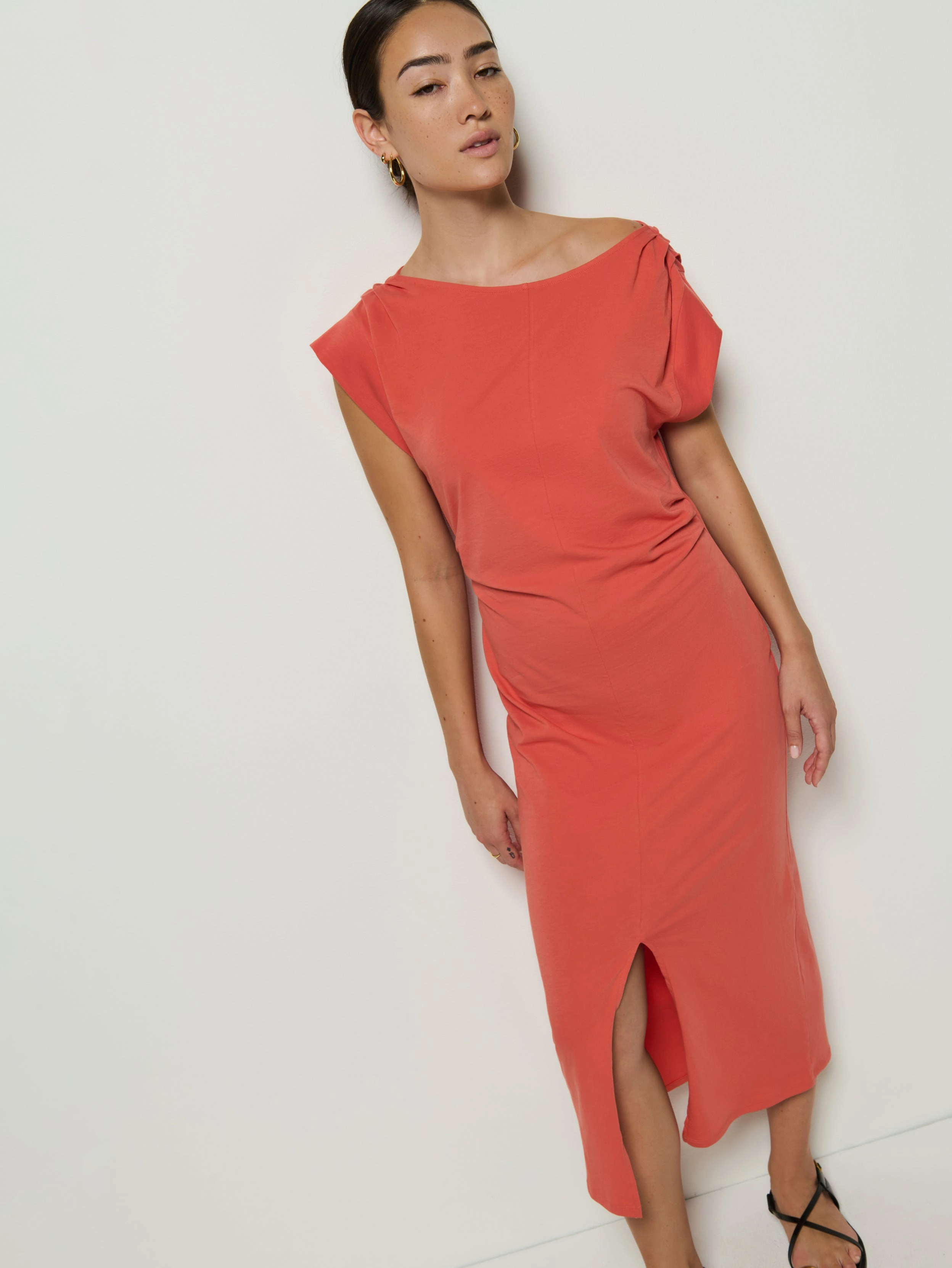 boho vibe Salma Pleated Midi